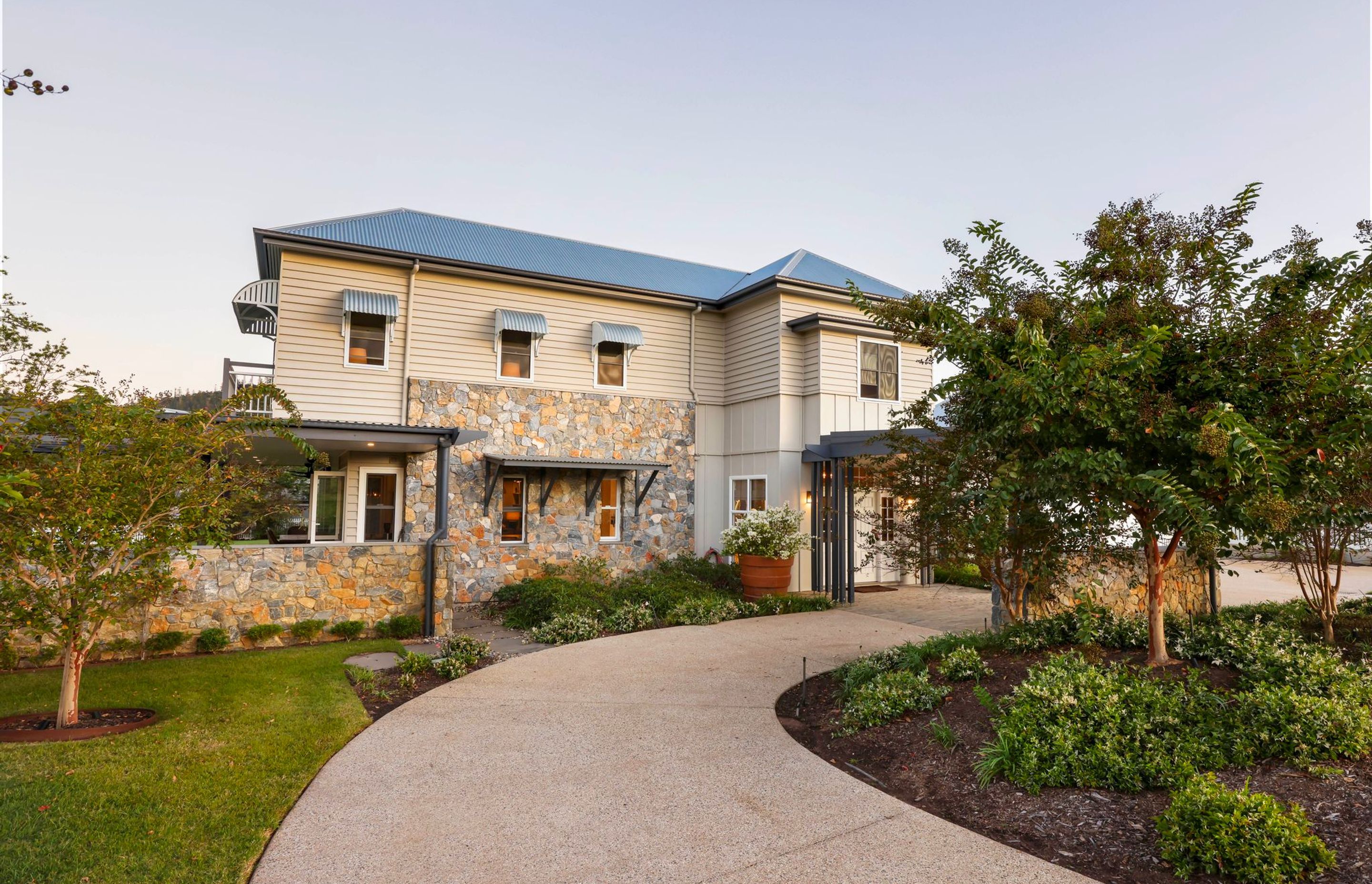 Custom Hamptons Style New Home Design Gregor’s Creek