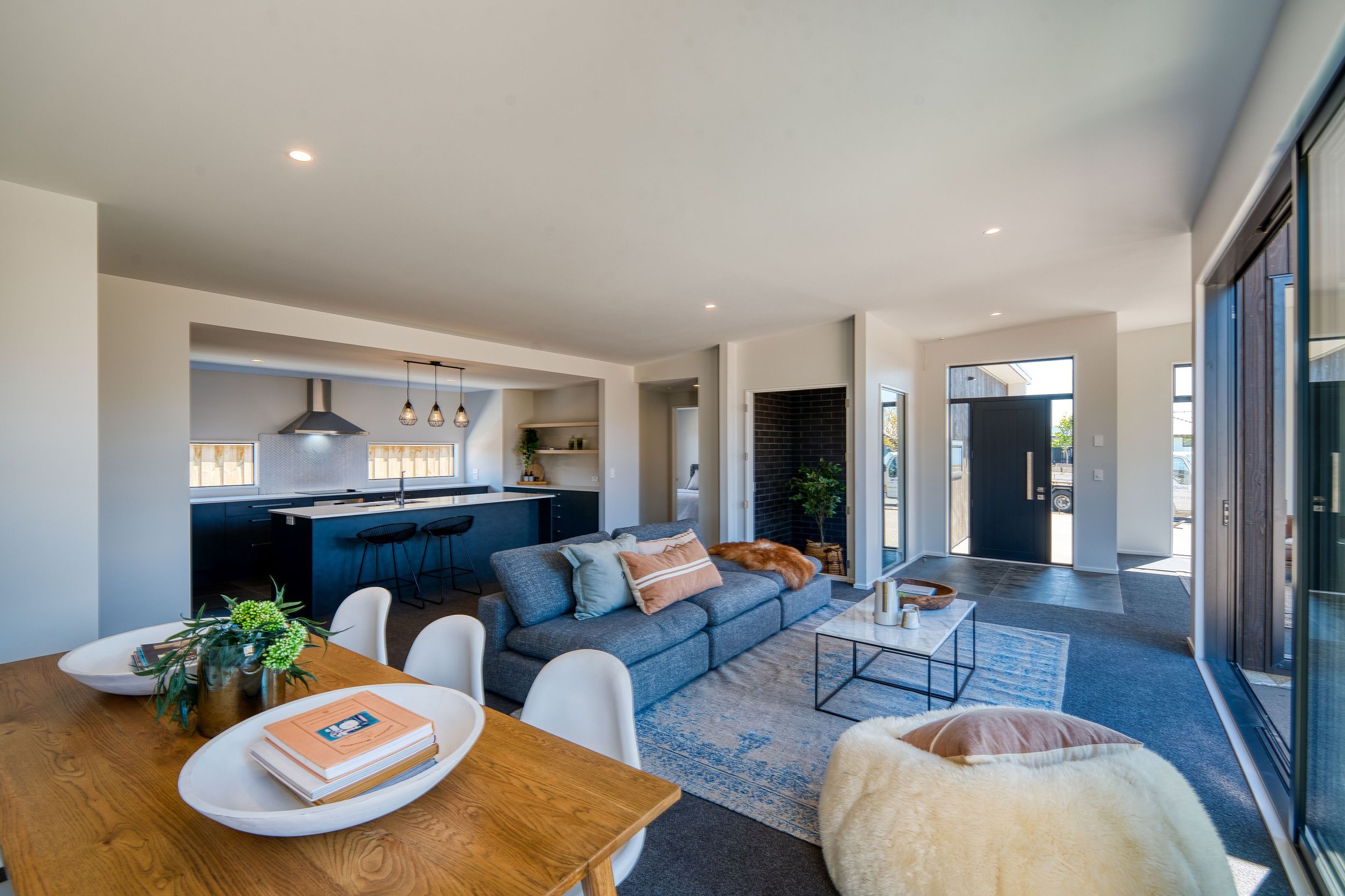 Spacious Open Plan Family Home, Subdivision