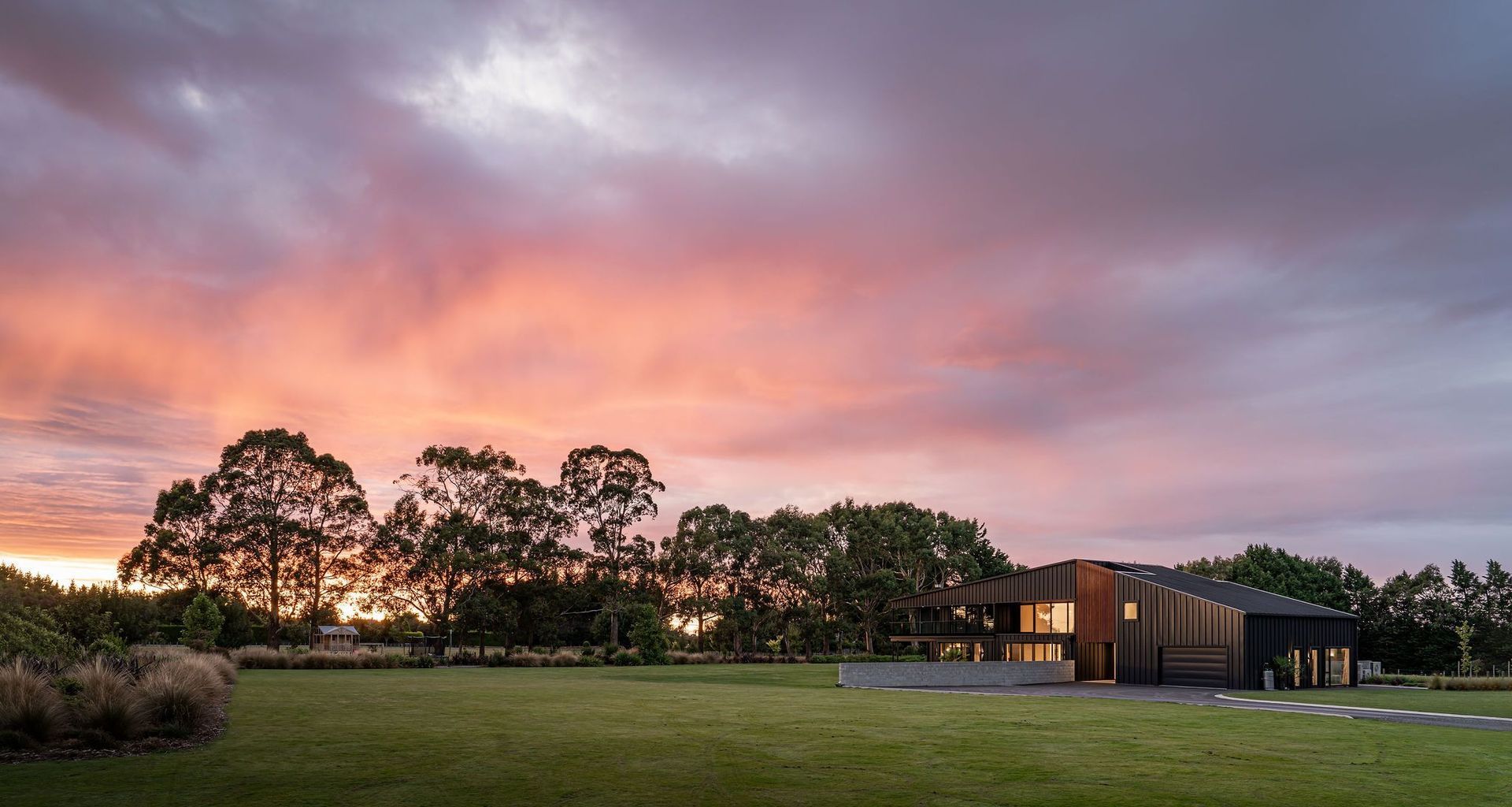 Invercargill House banner