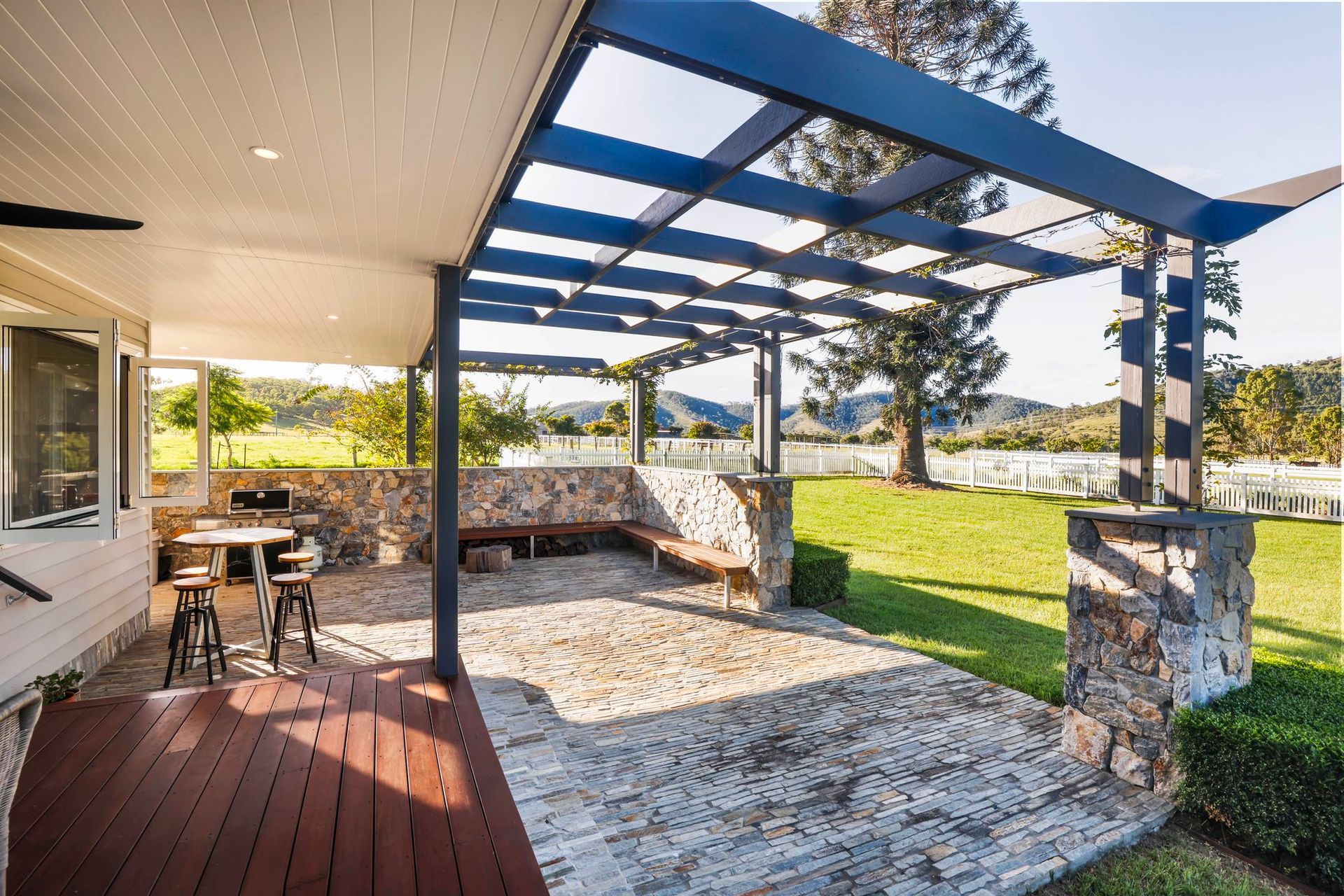 Custom Hamptons Style New Home Design Gregor’s Creek