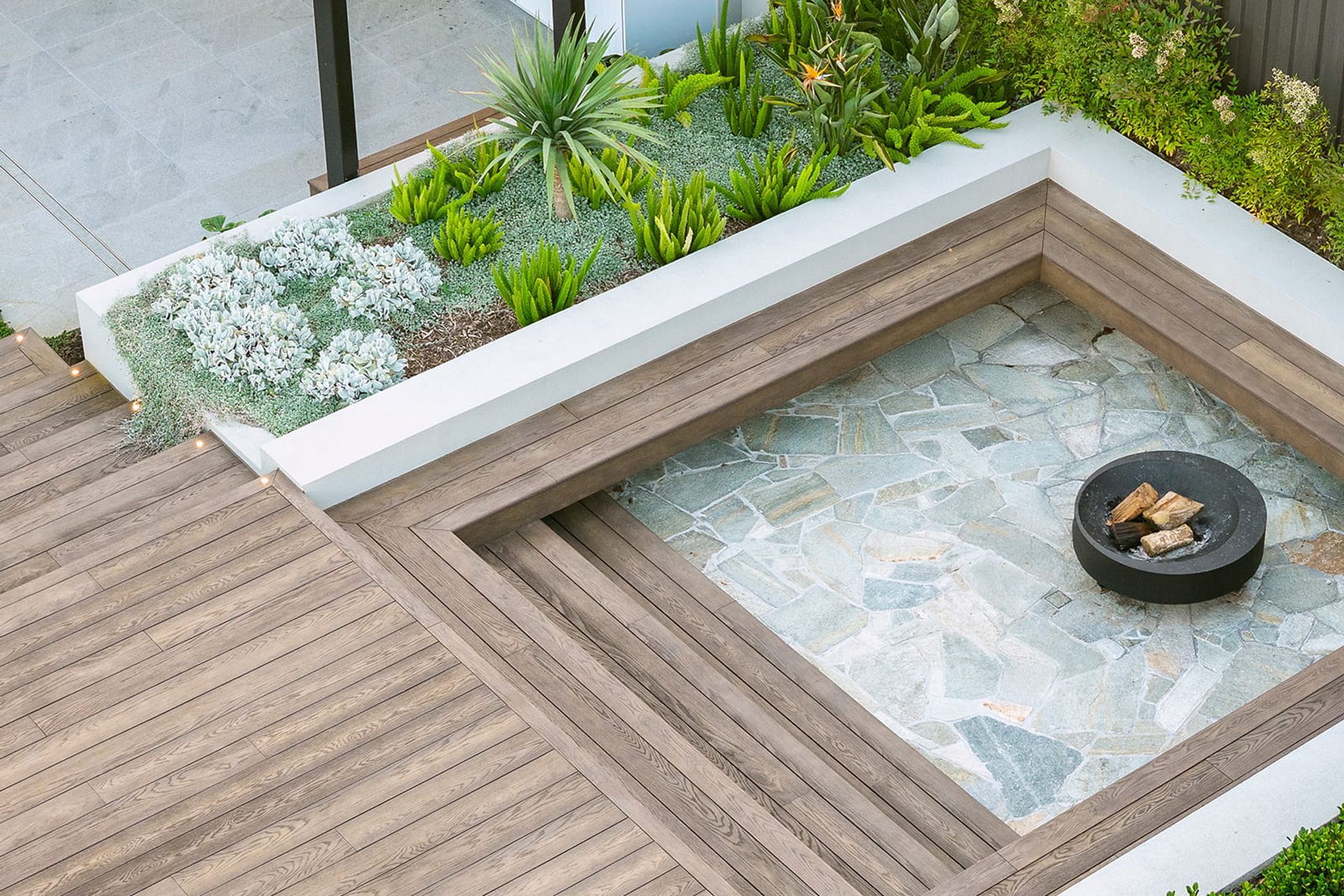 antique-oak-millboard-outdoor-living-4.jpg