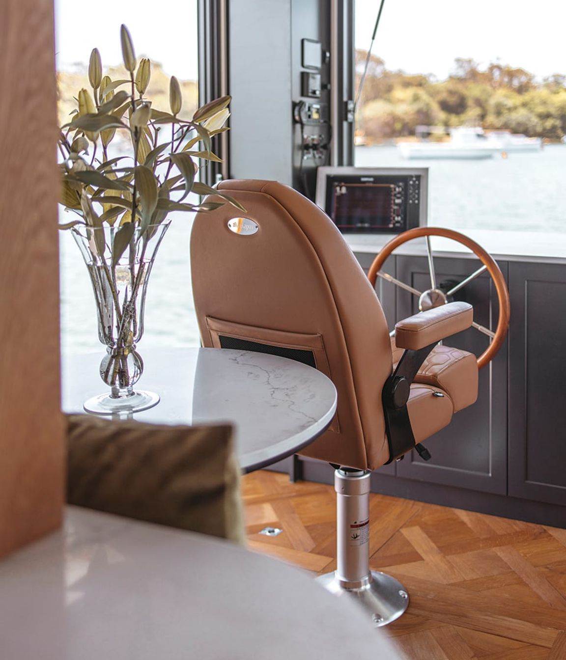 projectauhw1390versaillesnaturalthefrenchmartinihouseboat1portrait-v2.jpg