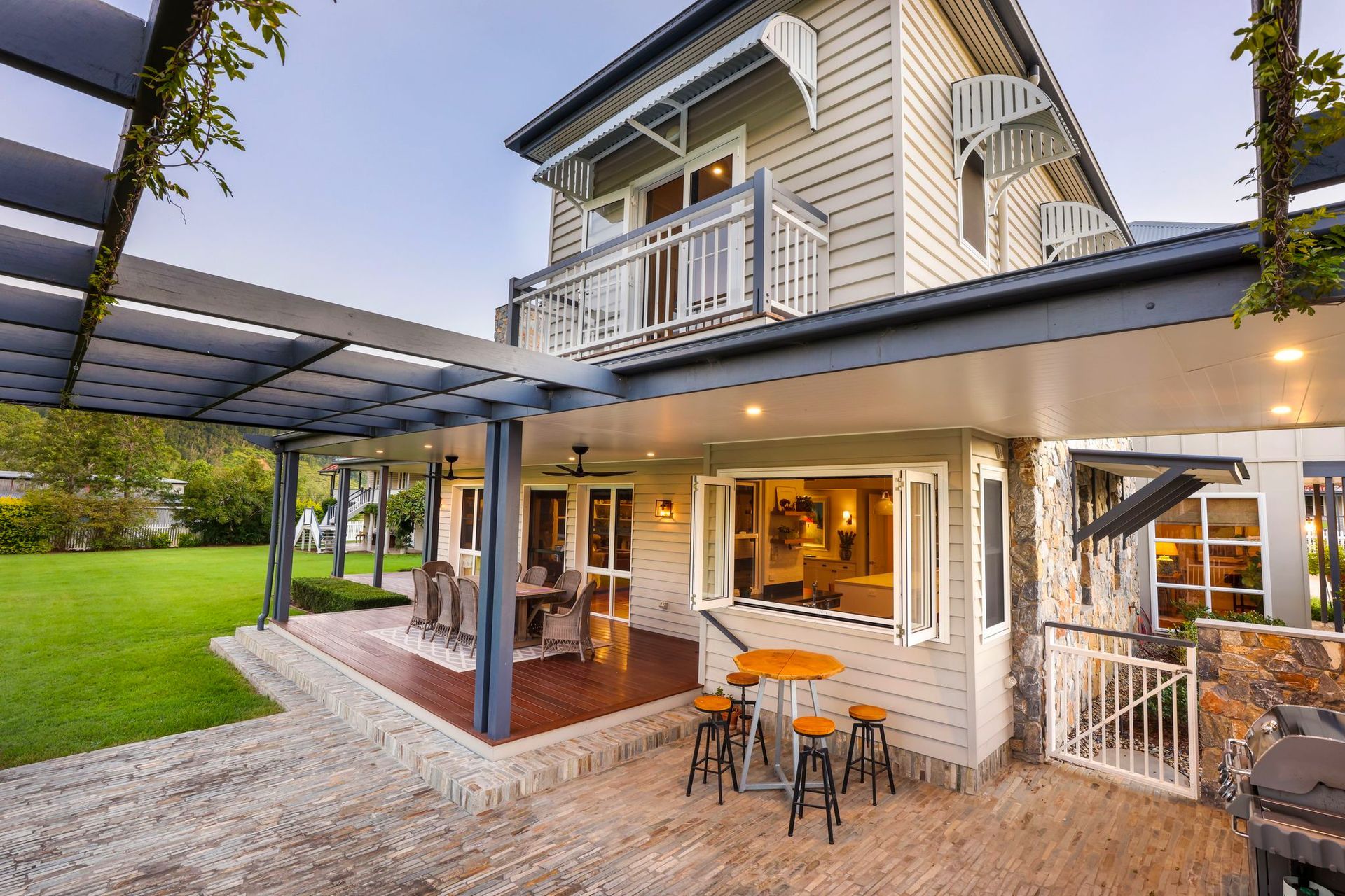 Custom Hamptons Style New Home Design Gregor’s Creek