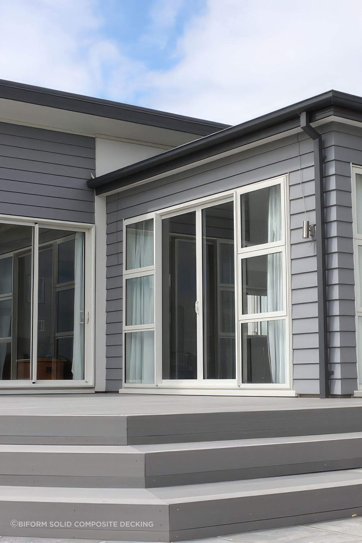 upExternal-mitred-steps-1024x683-fix-standard-scale-400x.jpg