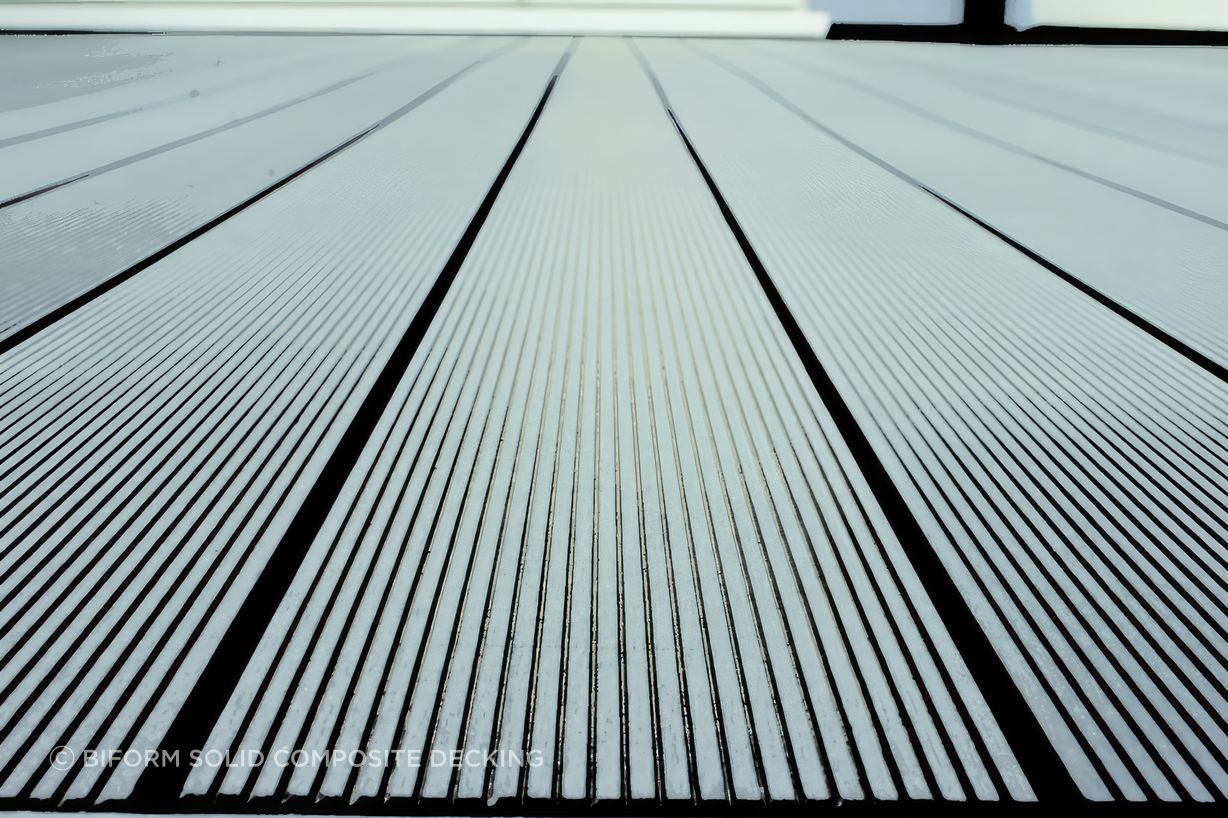 upIMG9801-EDIT-1024x683-fix-standard-scale-400x.jpg