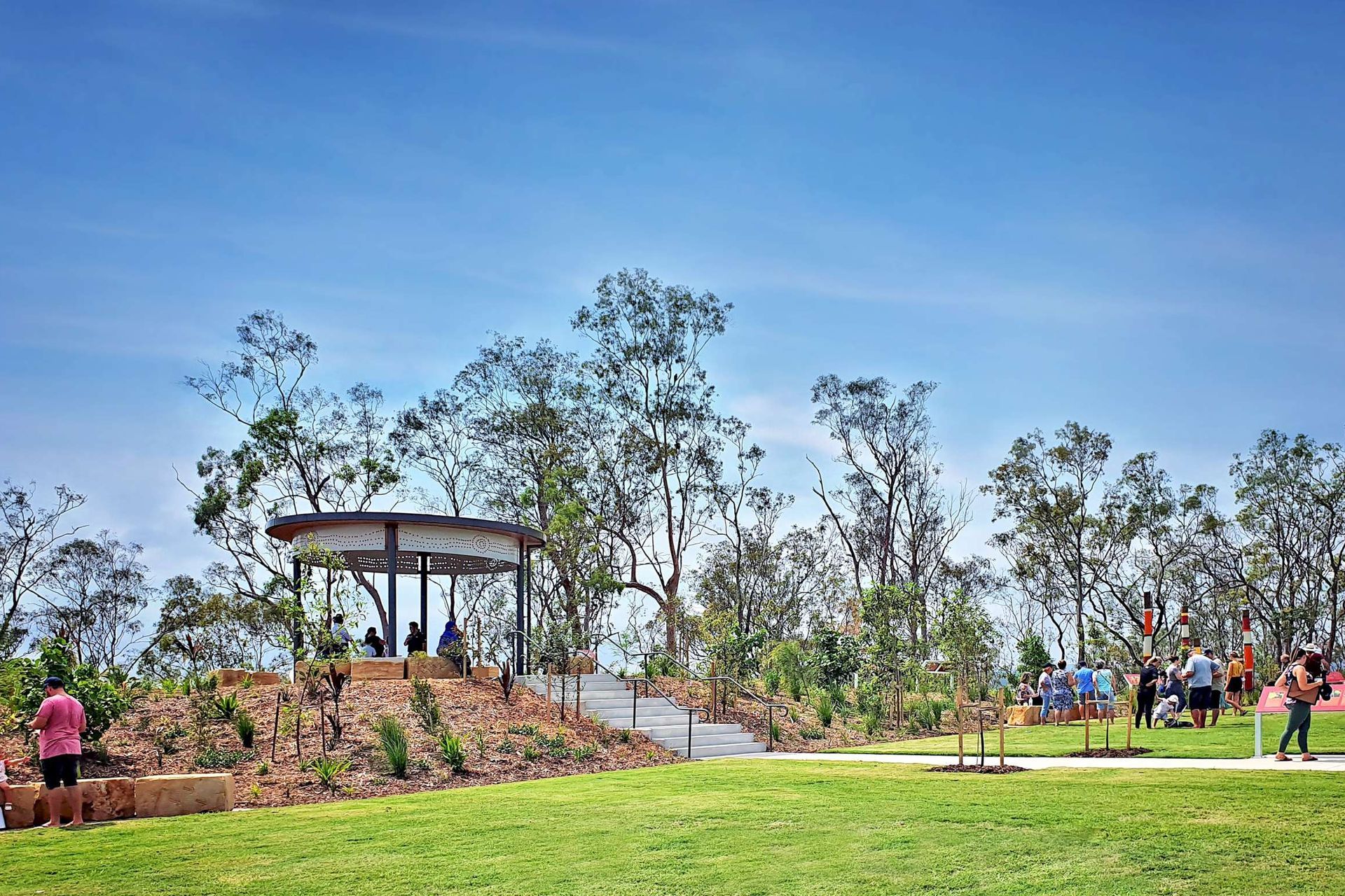 Photography: Saunders Havill Group