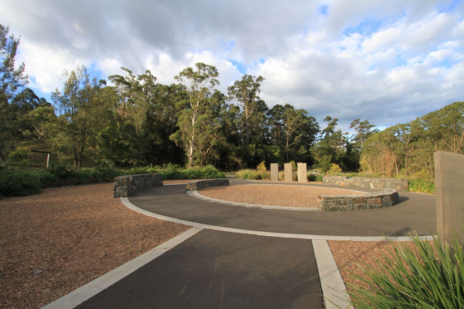 Mt Kembla Memorial Pathway