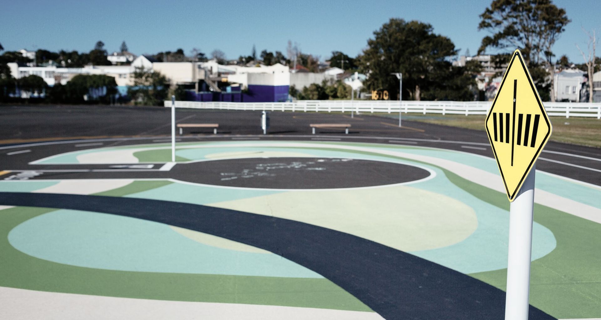 Learn to Ride Track, Avondale banner