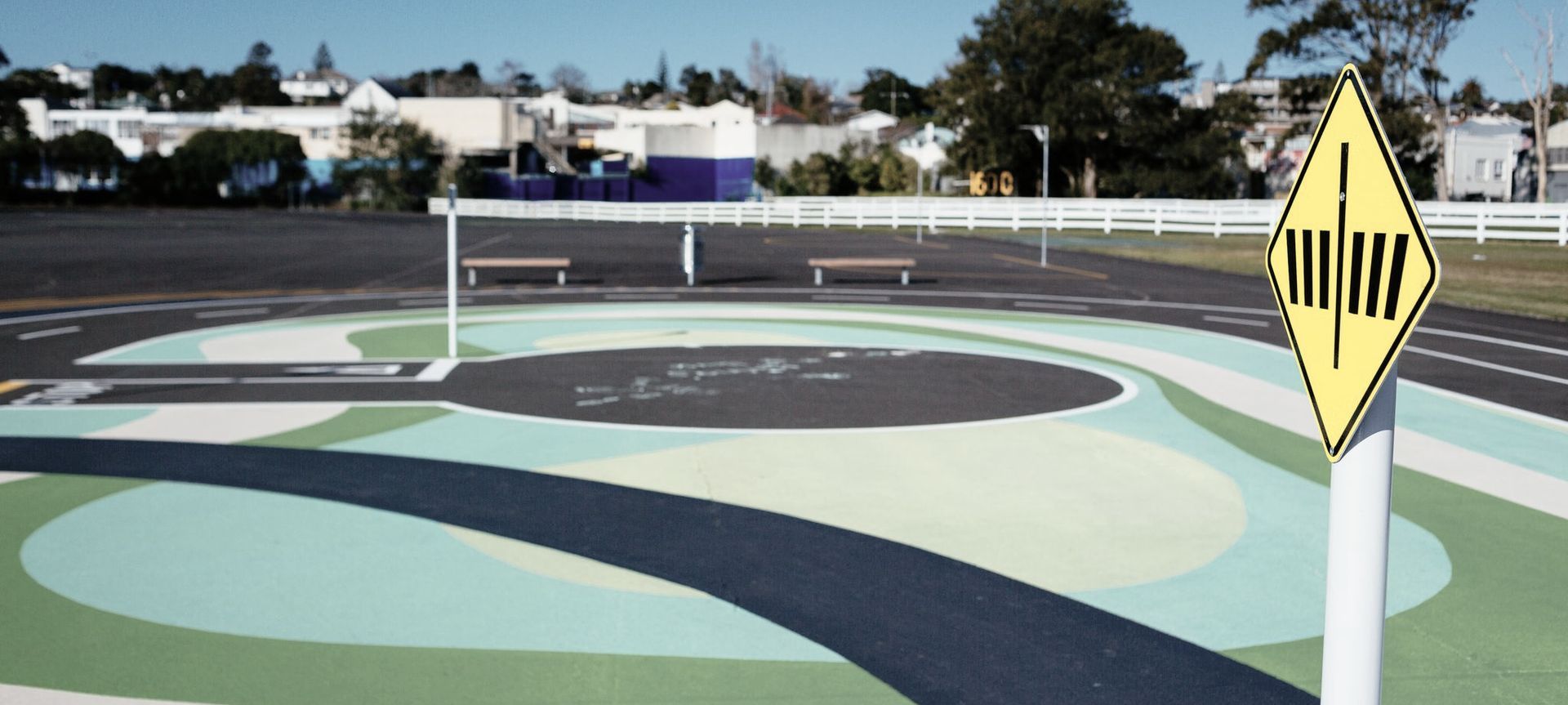 Learn to Ride Track, Avondale banner