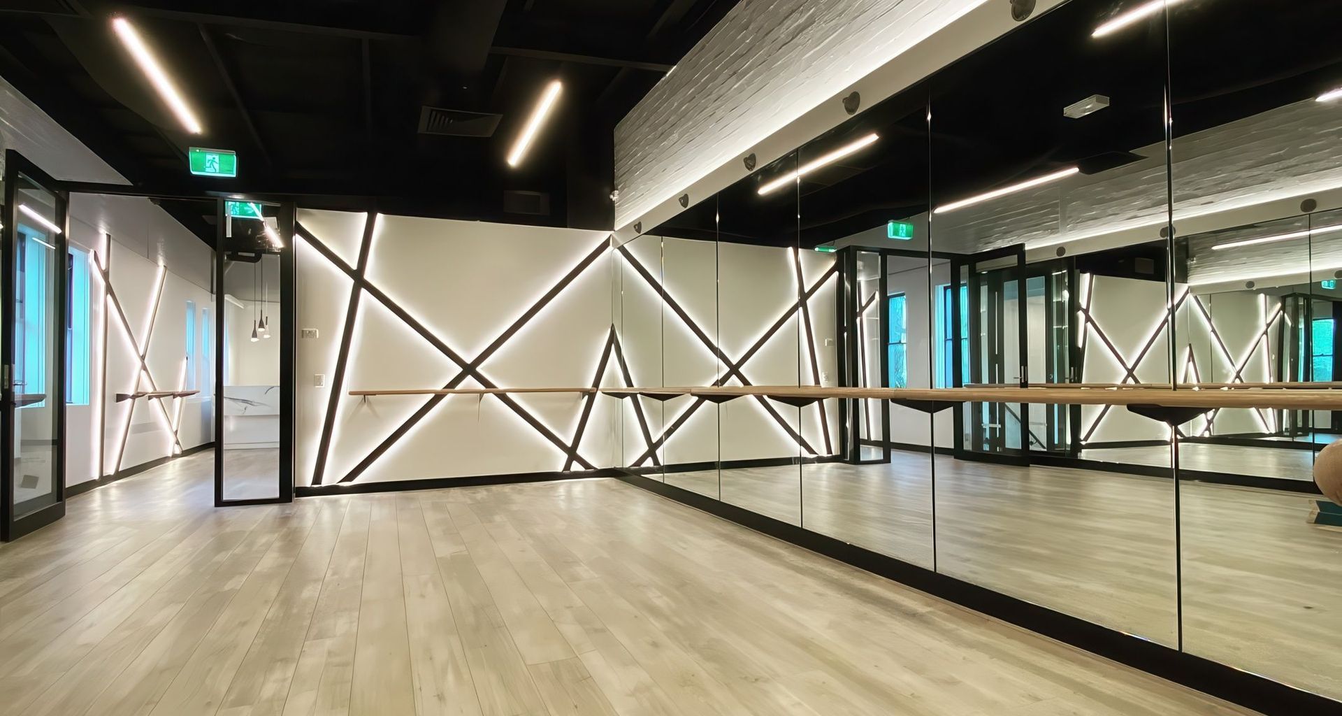 Xtend Barre | Commercial Fit Out banner