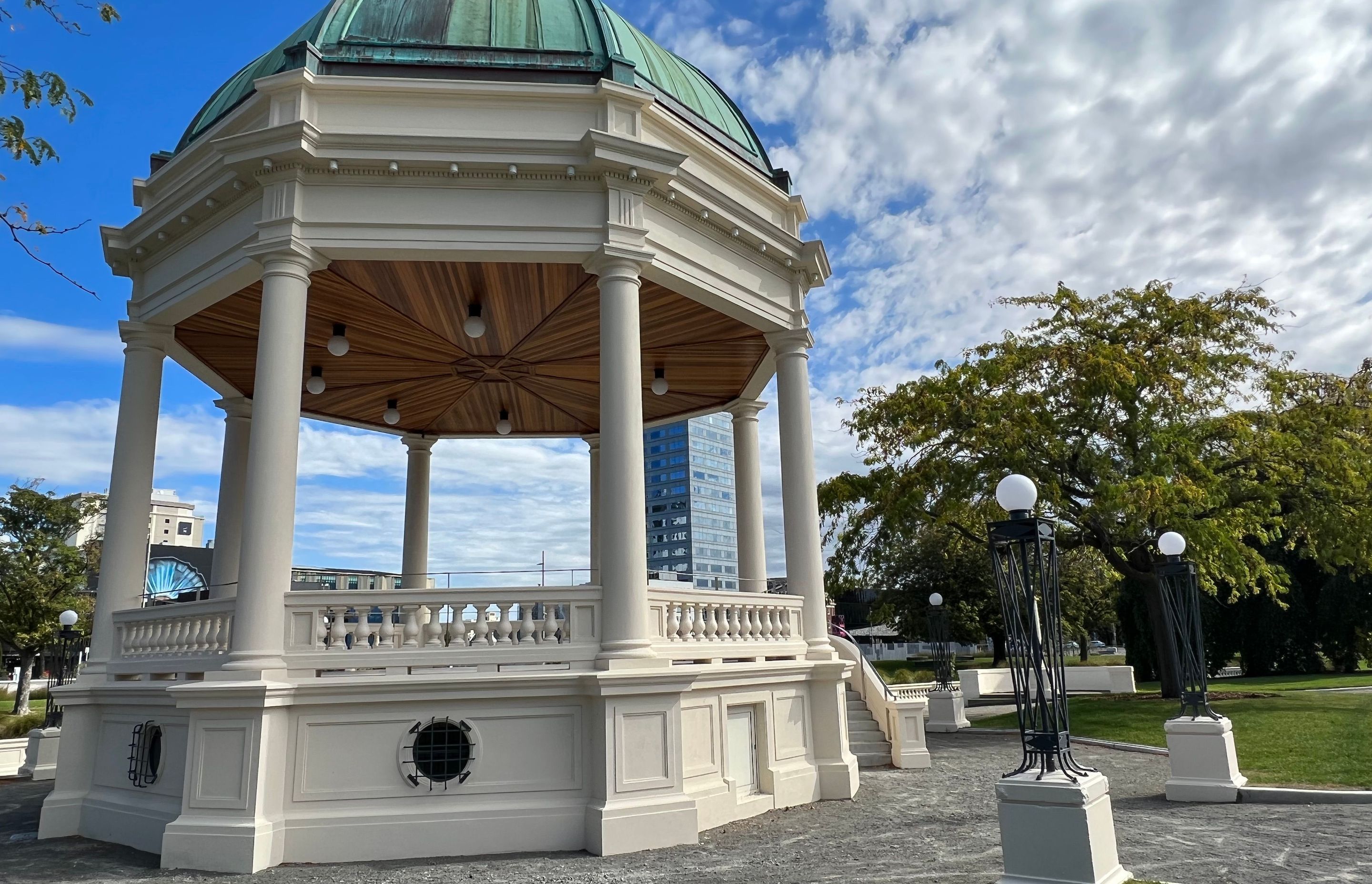 Iconic Edmonds Band Rotunda