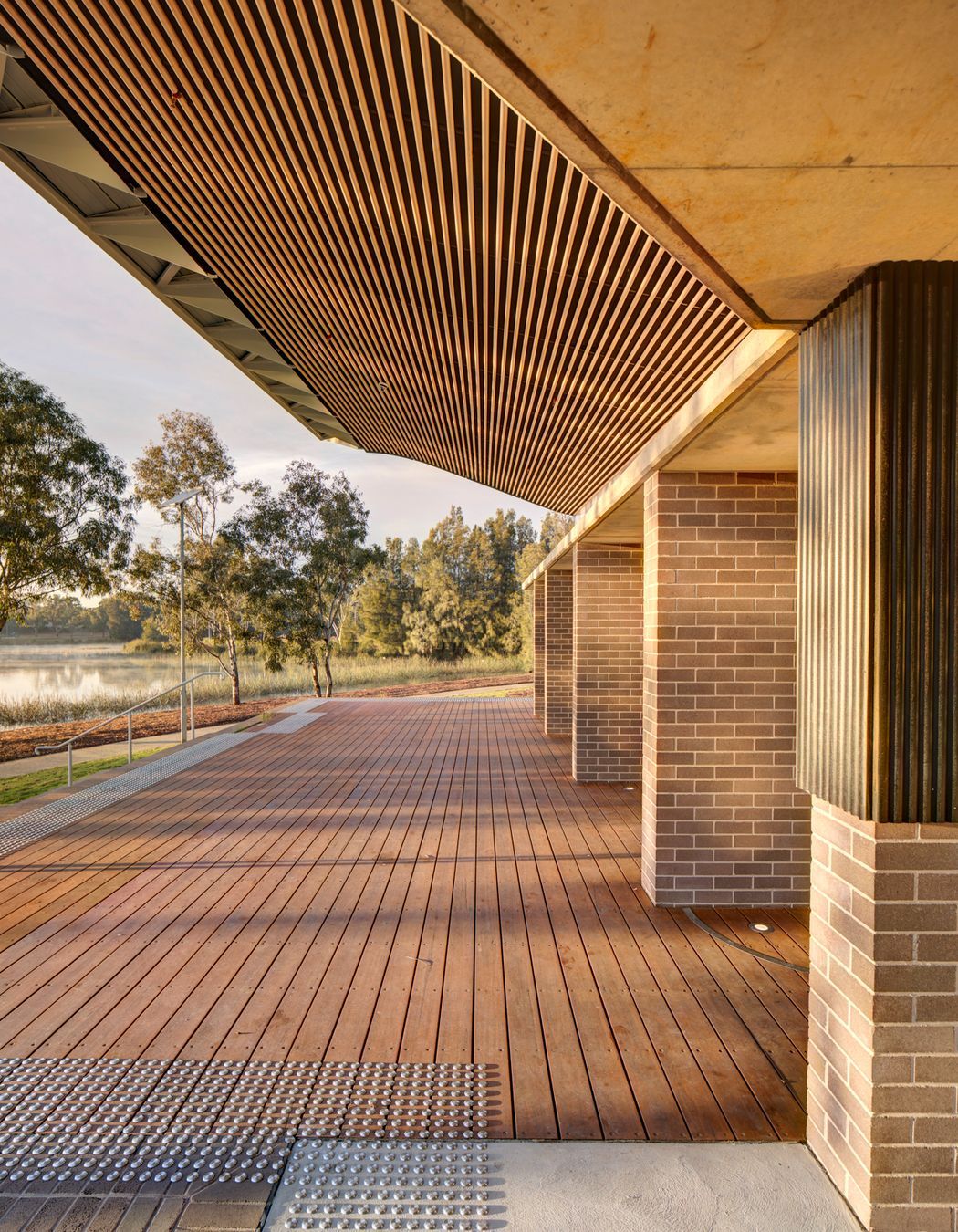 Woodcroft Neighbourhood Centre