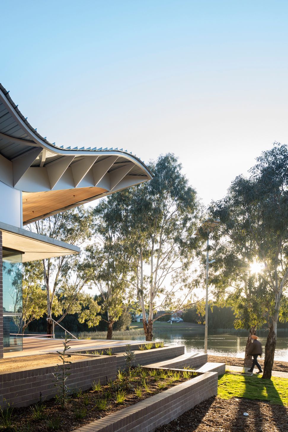 Woodcroft Neighbourhood Centre