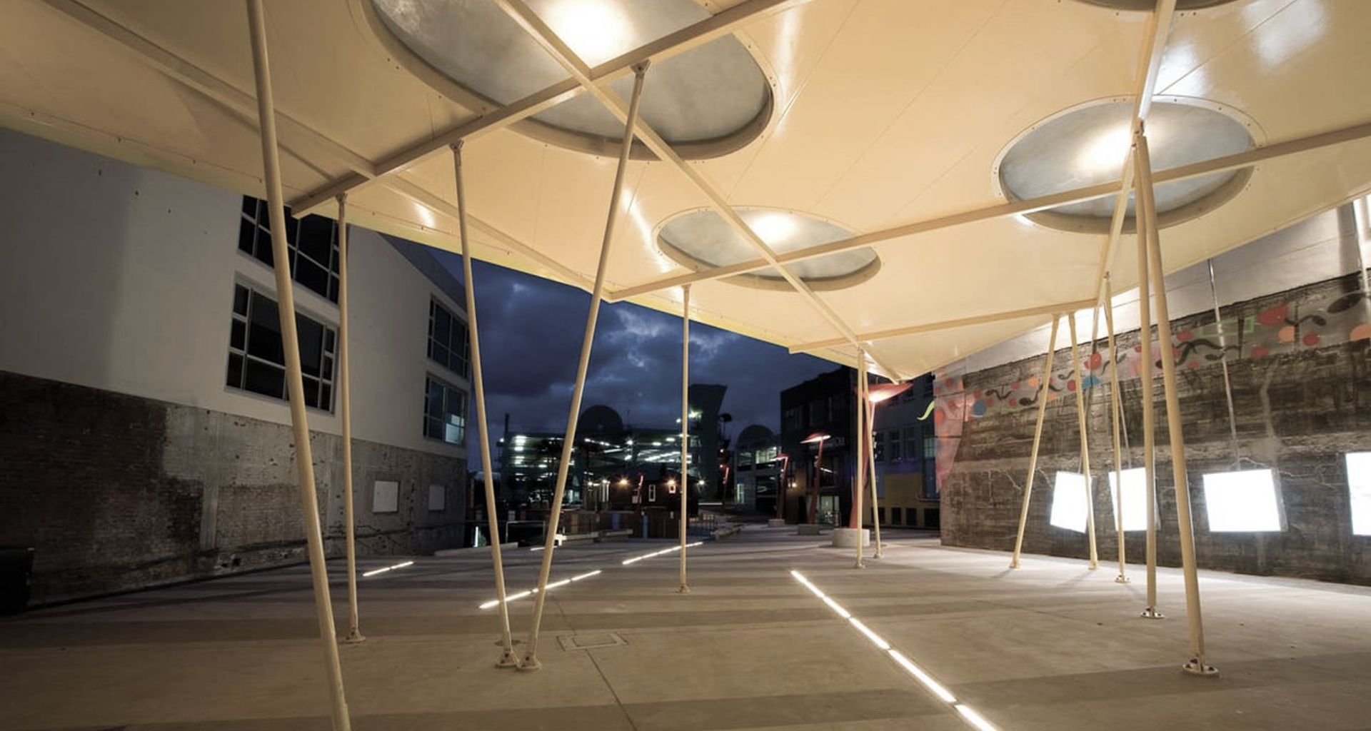 Huatoki Plaza, Auckland banner