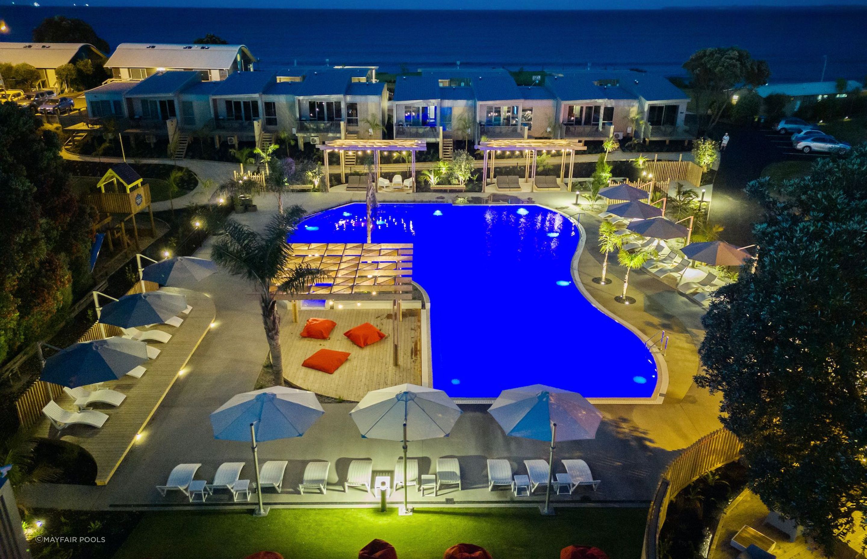 Tasman-Papamoa-Pool-Night-2.jpg