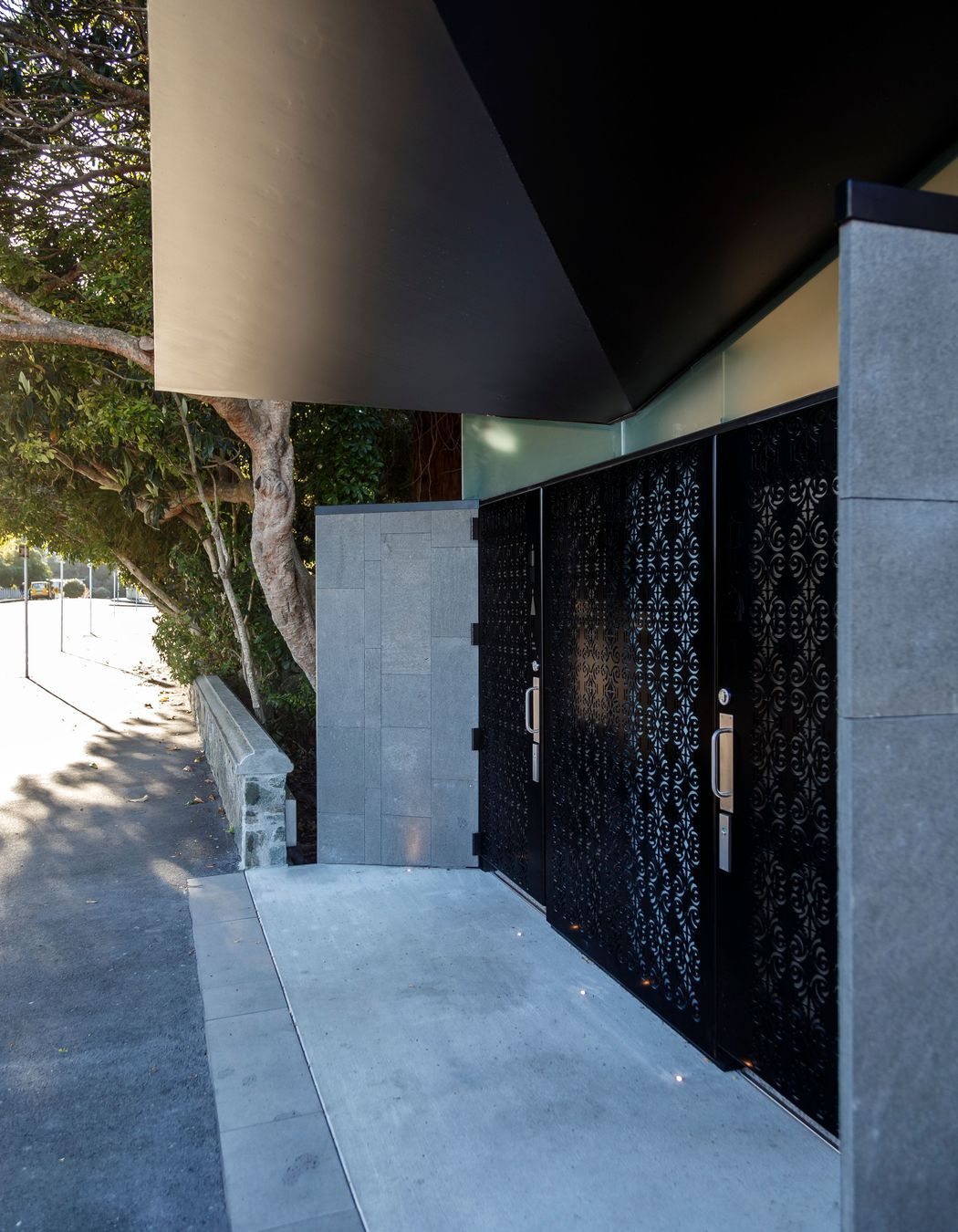 Queens Garden Toilet Block