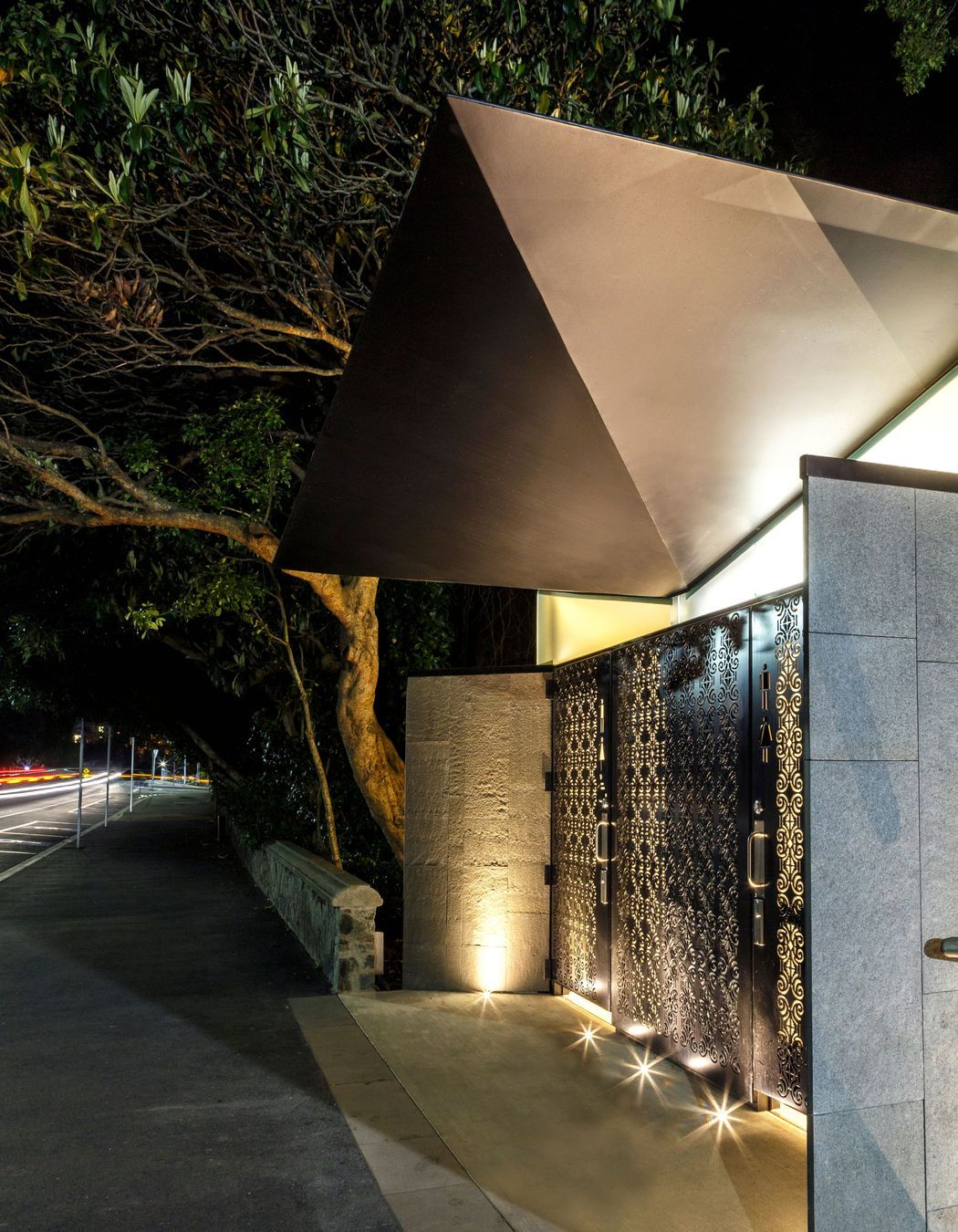 Queens Garden Toilet Block