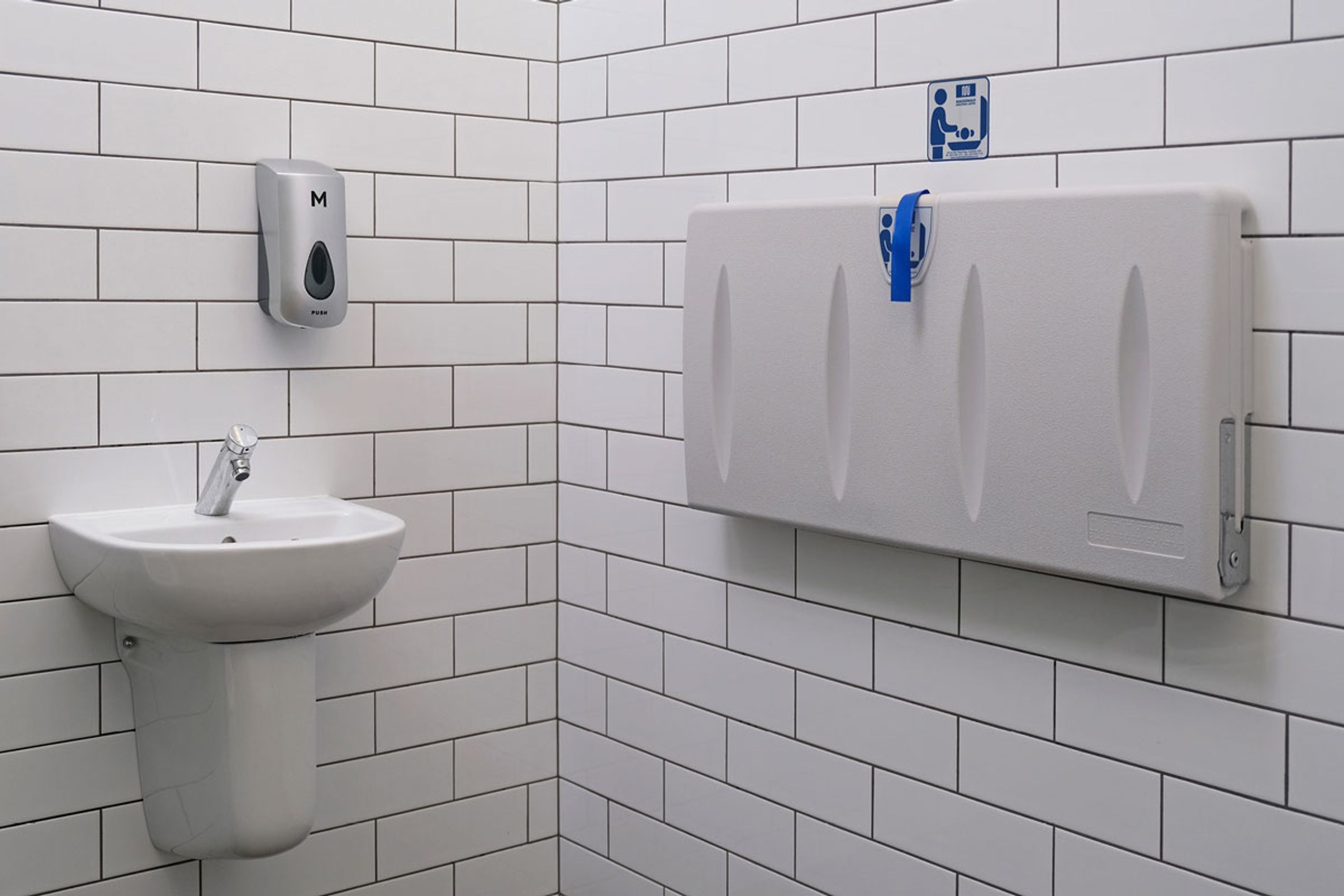 Milford Reserve Changing Room and Toilet Block | Auckland