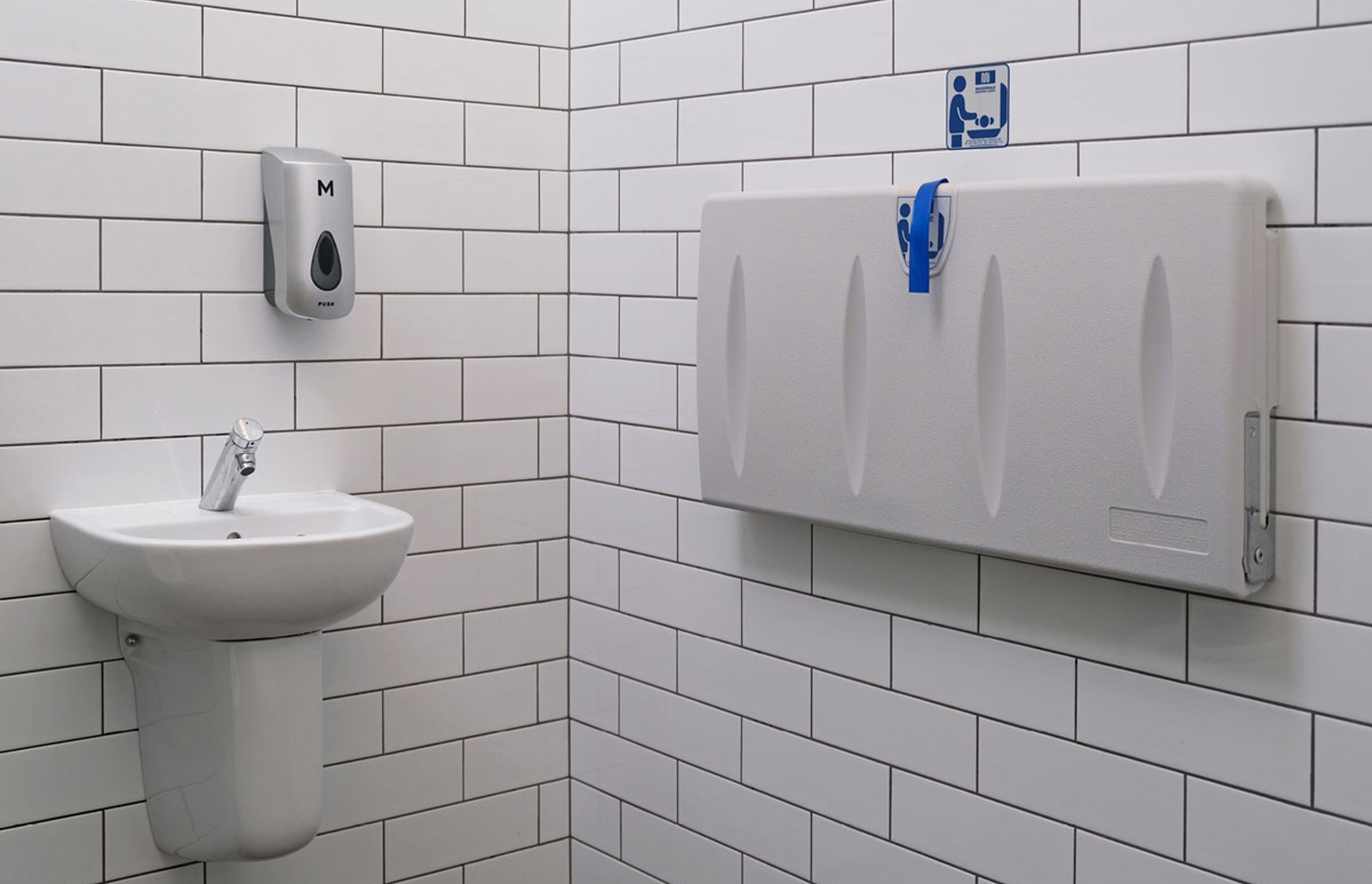 Milford Reserve Changing Room and Toilet Block | Auckland