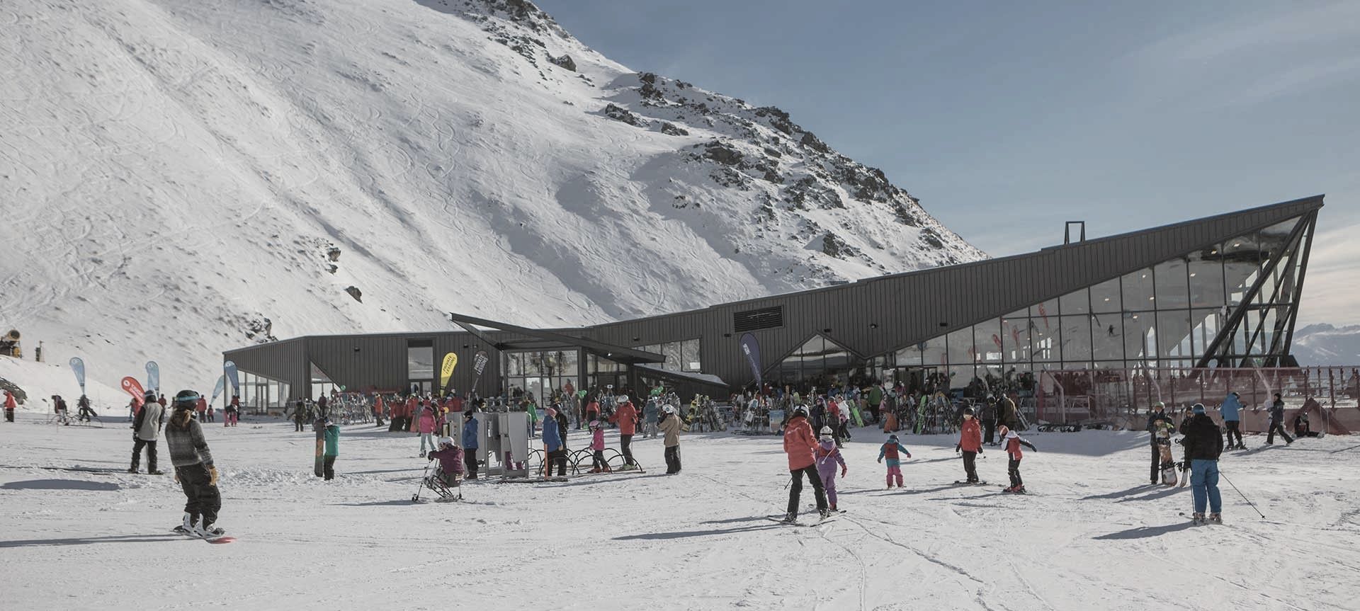 Remarkables, Queenstown banner