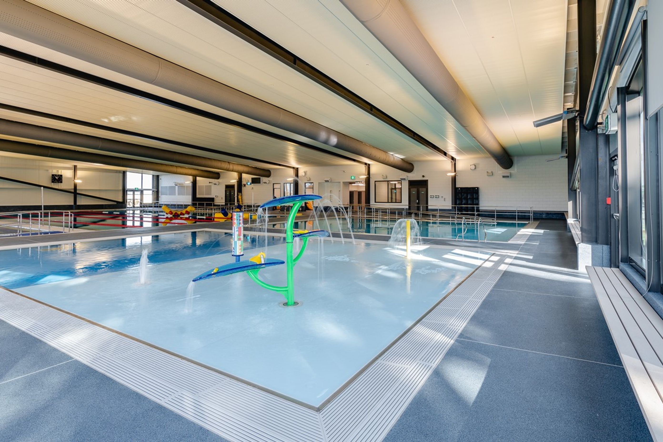 Te Pou Toetoe: Linwood Pool