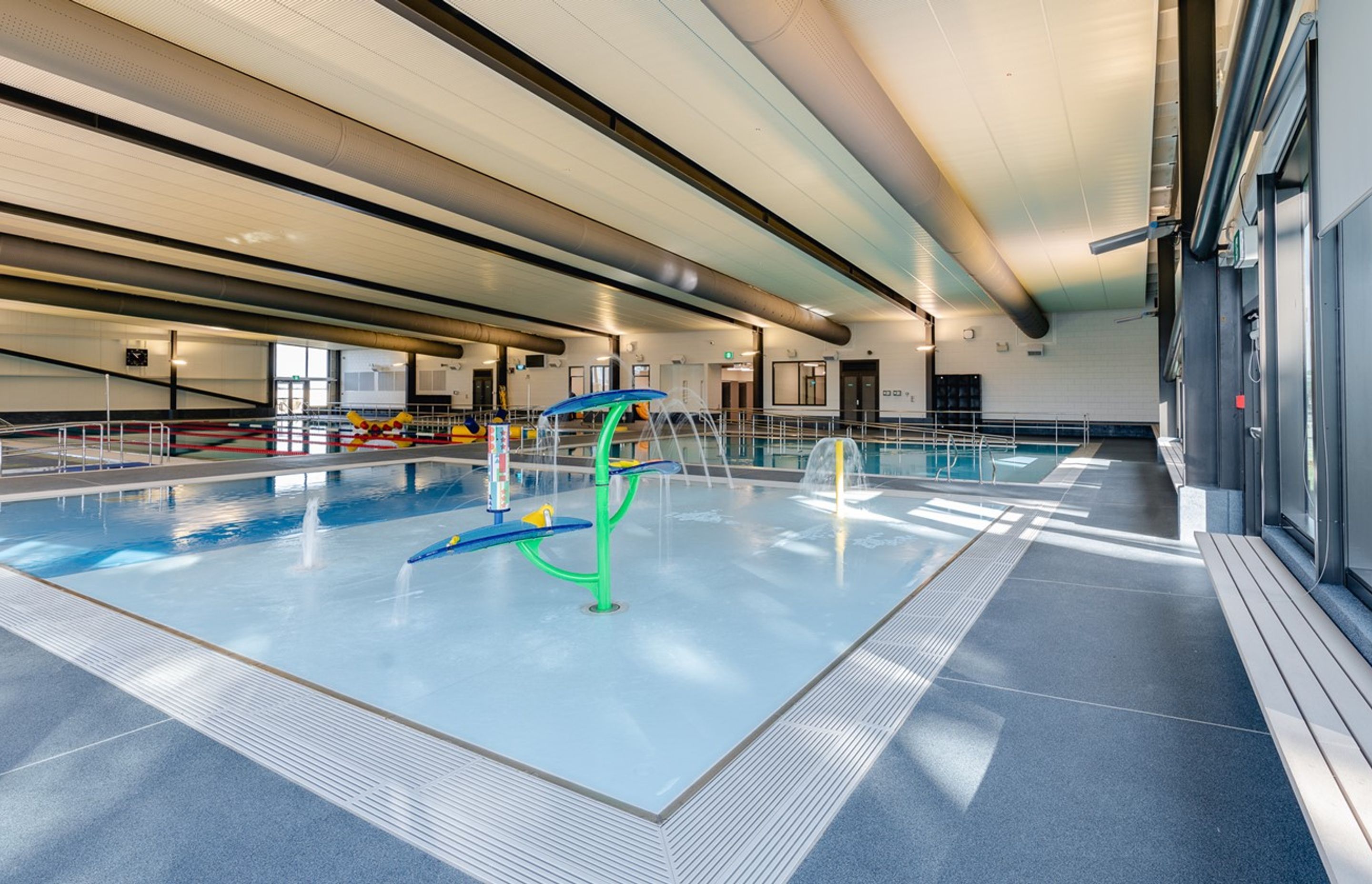 Te Pou Toetoe: Linwood Pool