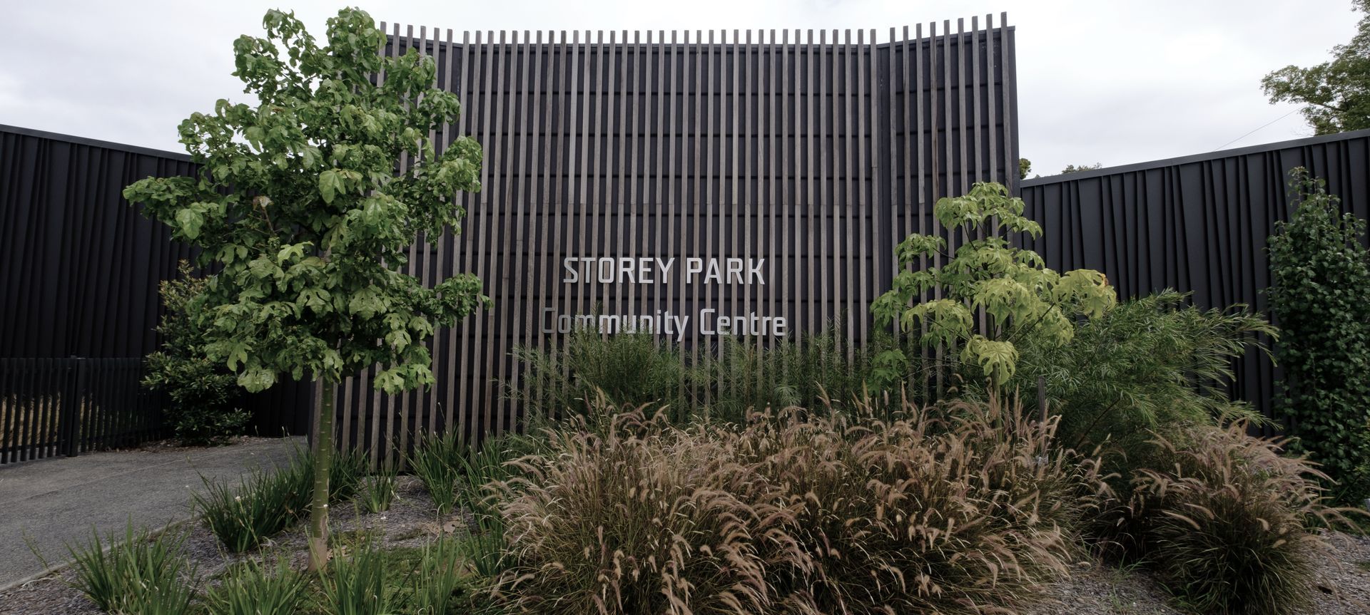 Genesis (Standing Seam) Tapered – ‘Storey Park Community Centre’, Hornsby banner