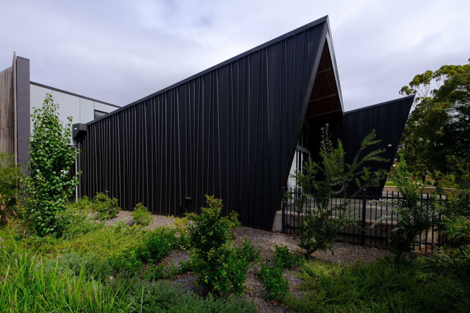Genesis (Standing Seam) Tapered – ‘Storey Park Community Centre’, Hornsby