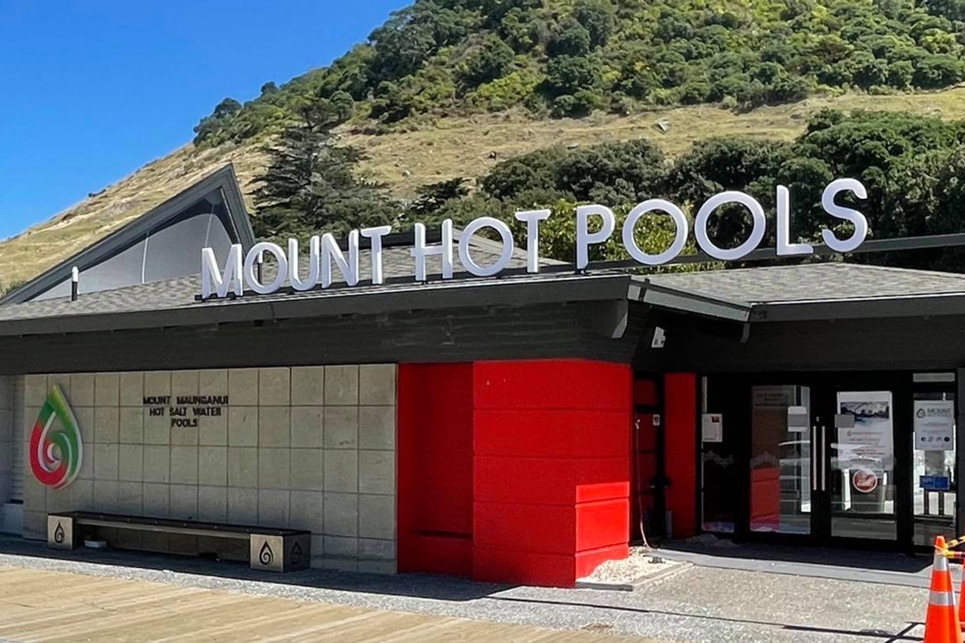 Fabricated Illuminated Acrylic Signage