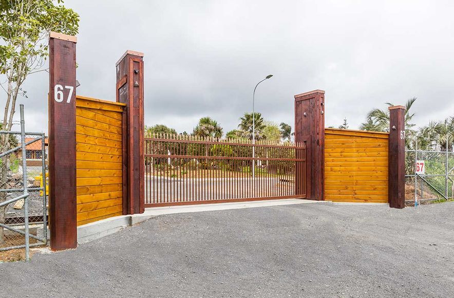 Quan Am Buddhist Temple Gateway