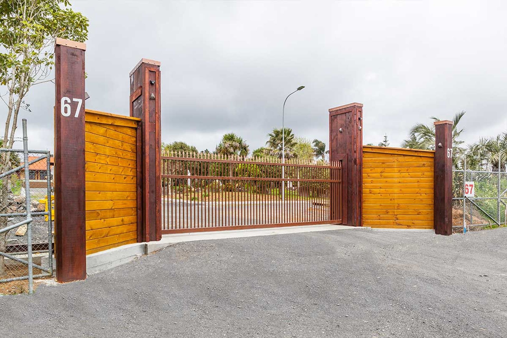Quan Am Buddhist Temple Gateway