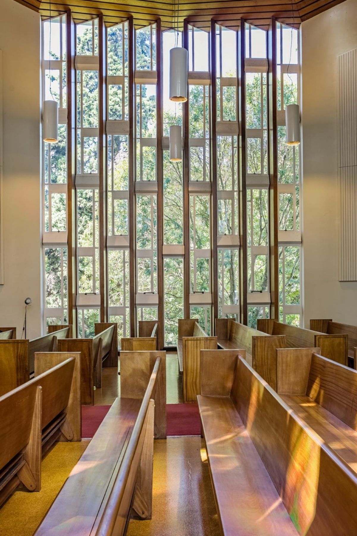 6356a4e0a906a8b62252c747SR-McLaurin-Chapel-003.jpeg