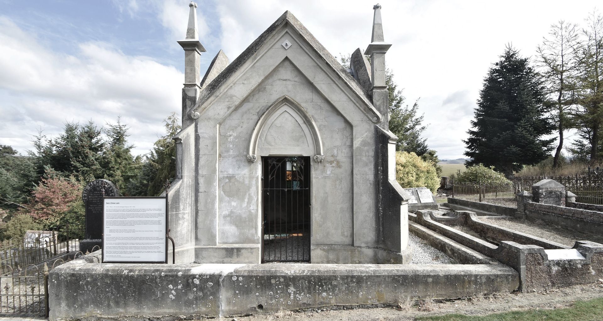 Sam Chew Lain's Tomb banner