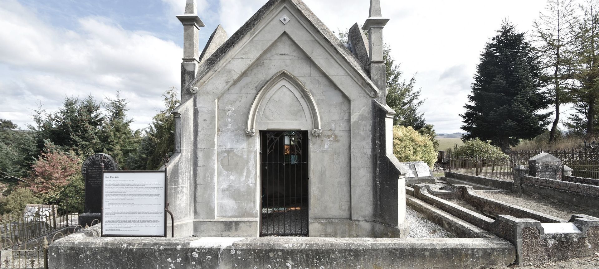 Sam Chew Lain's Tomb banner