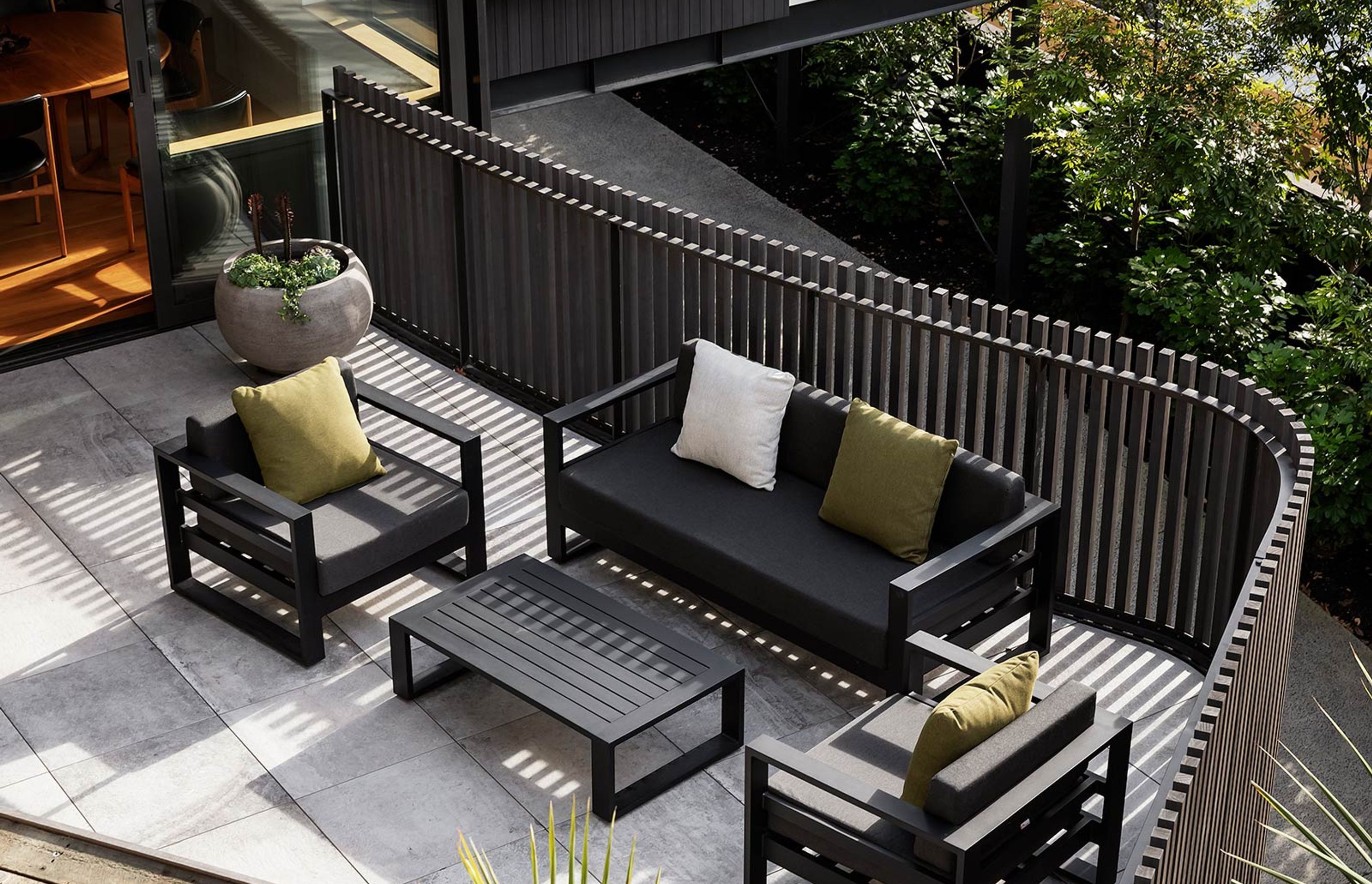Hobson Bay Residence
