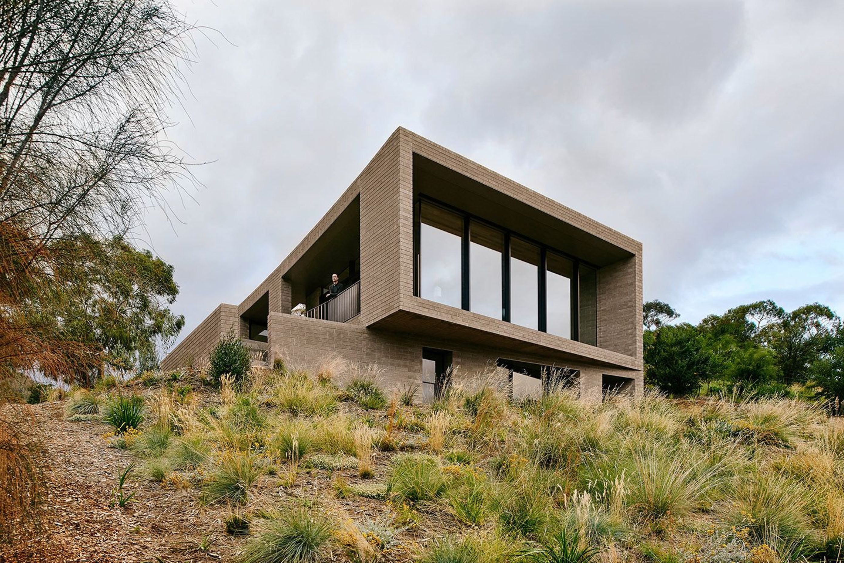 HOUSE AT OTAGO BAY