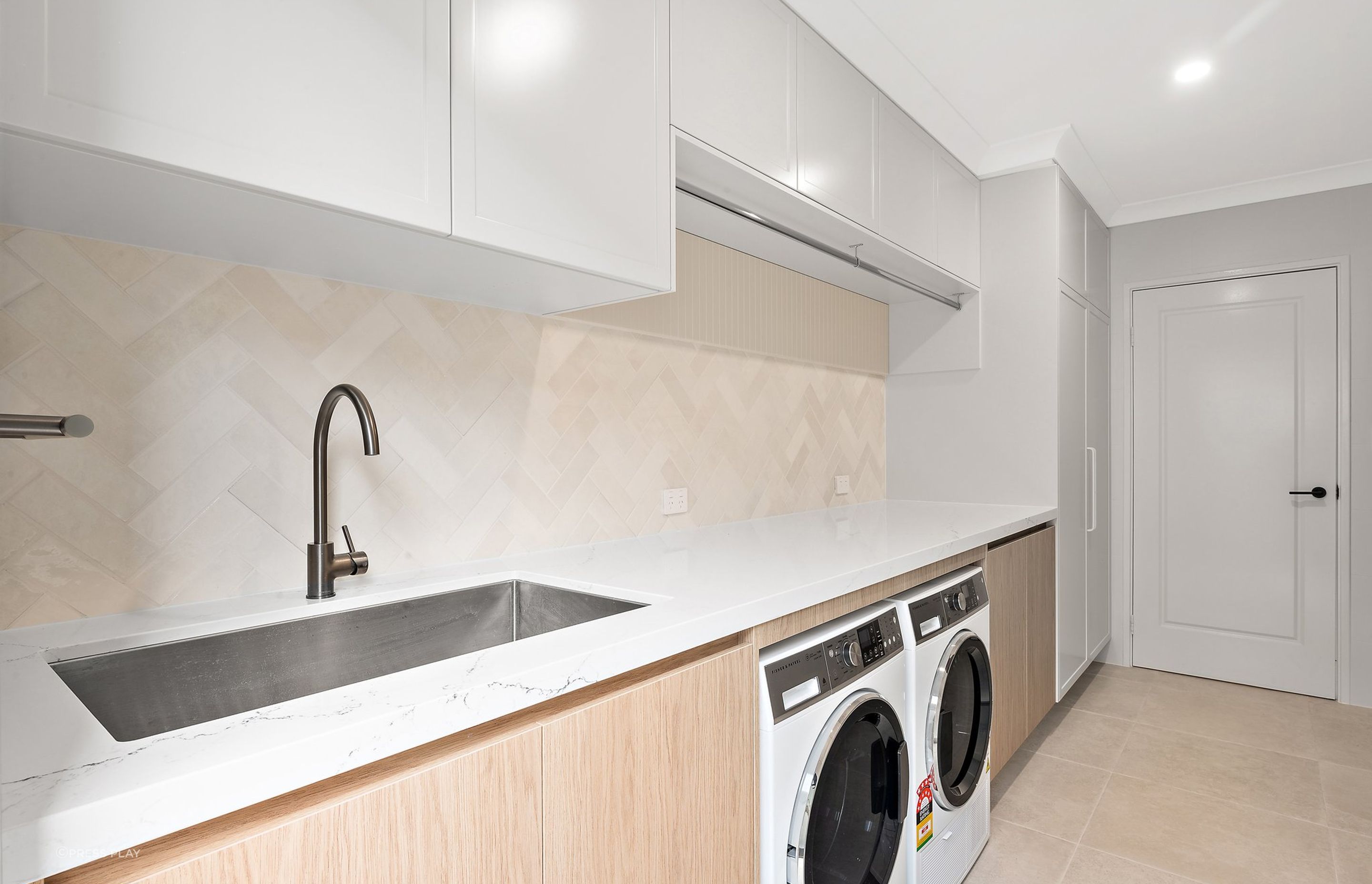 21-web-or-mls-DSC2874.jpg