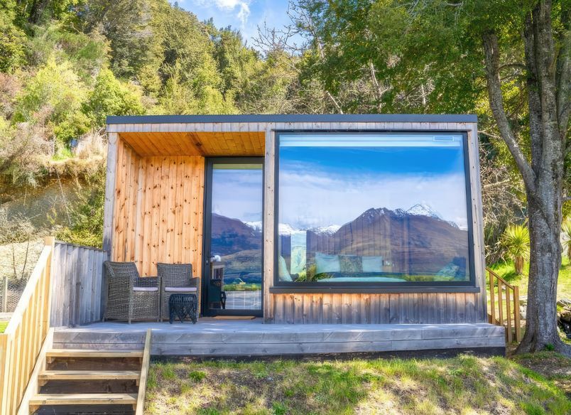Kinloch Cabins