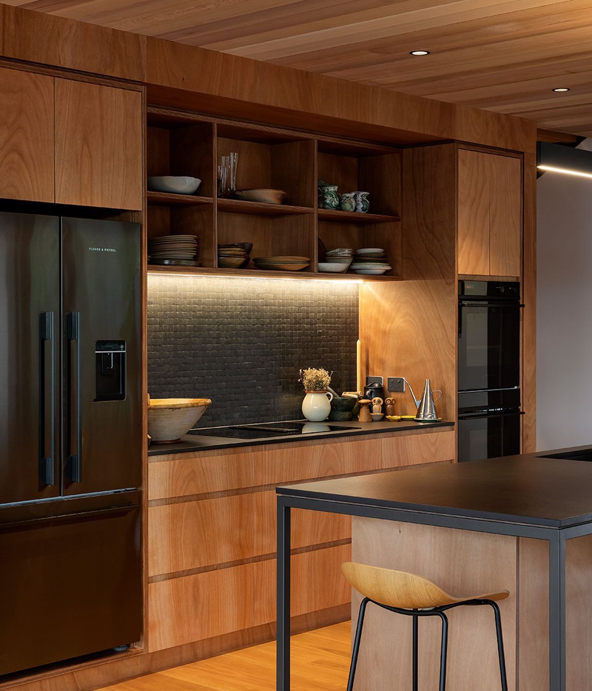 Hobson Bay Residence