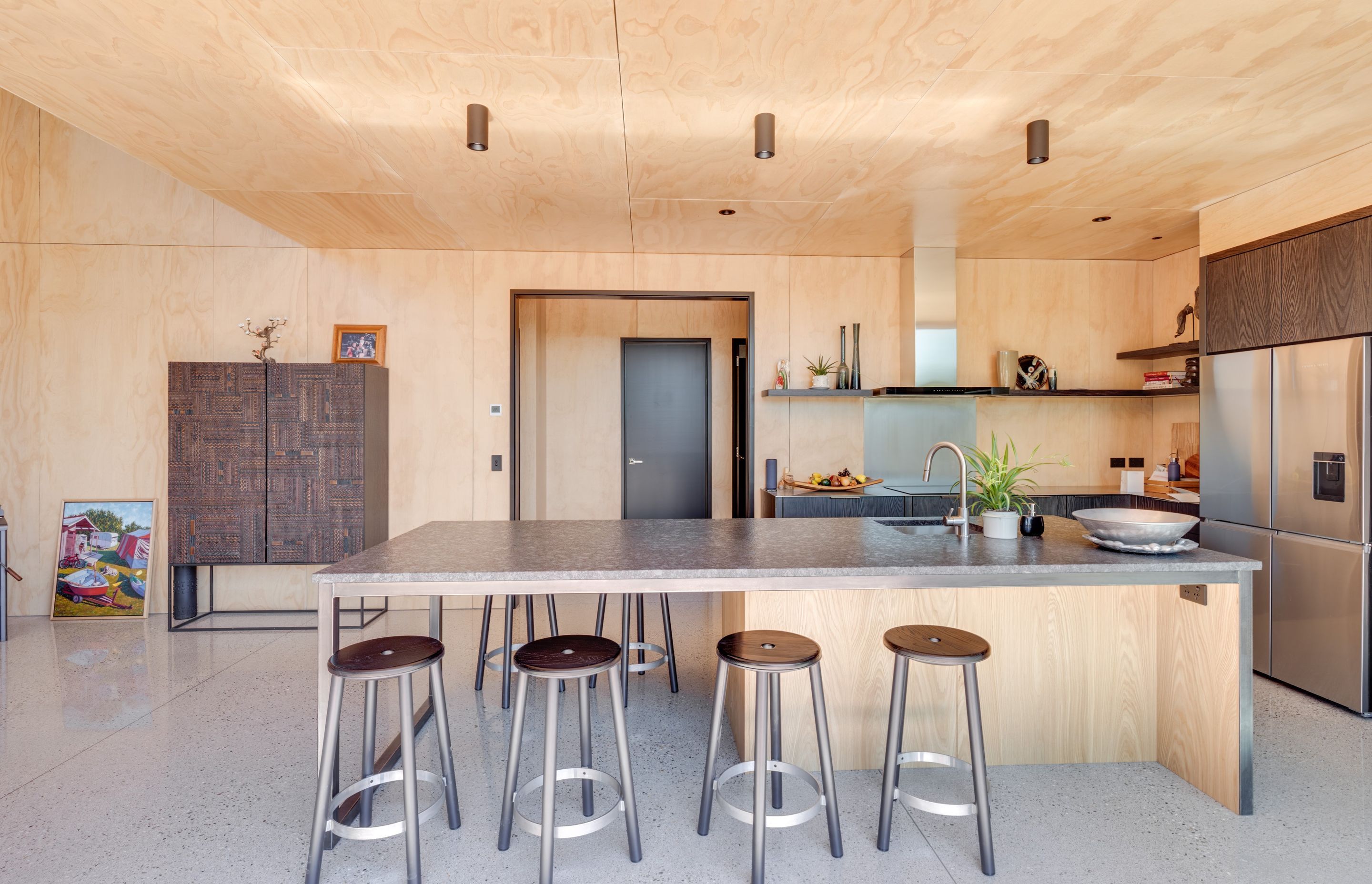 900-Aubrey-RdInterior-10-Custom.jpg