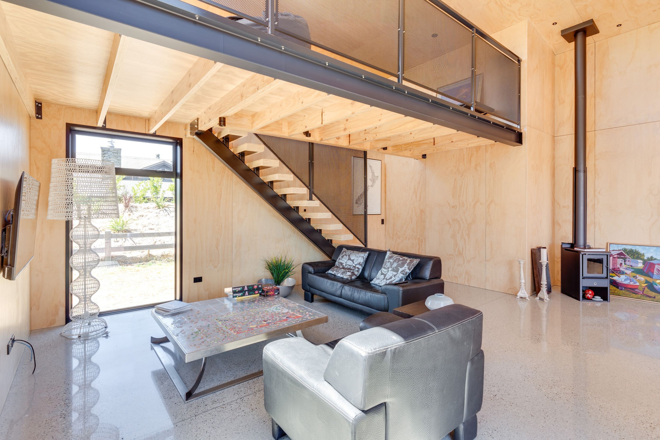 900-Aubrey-RdInterior-11-Custom.jpg
