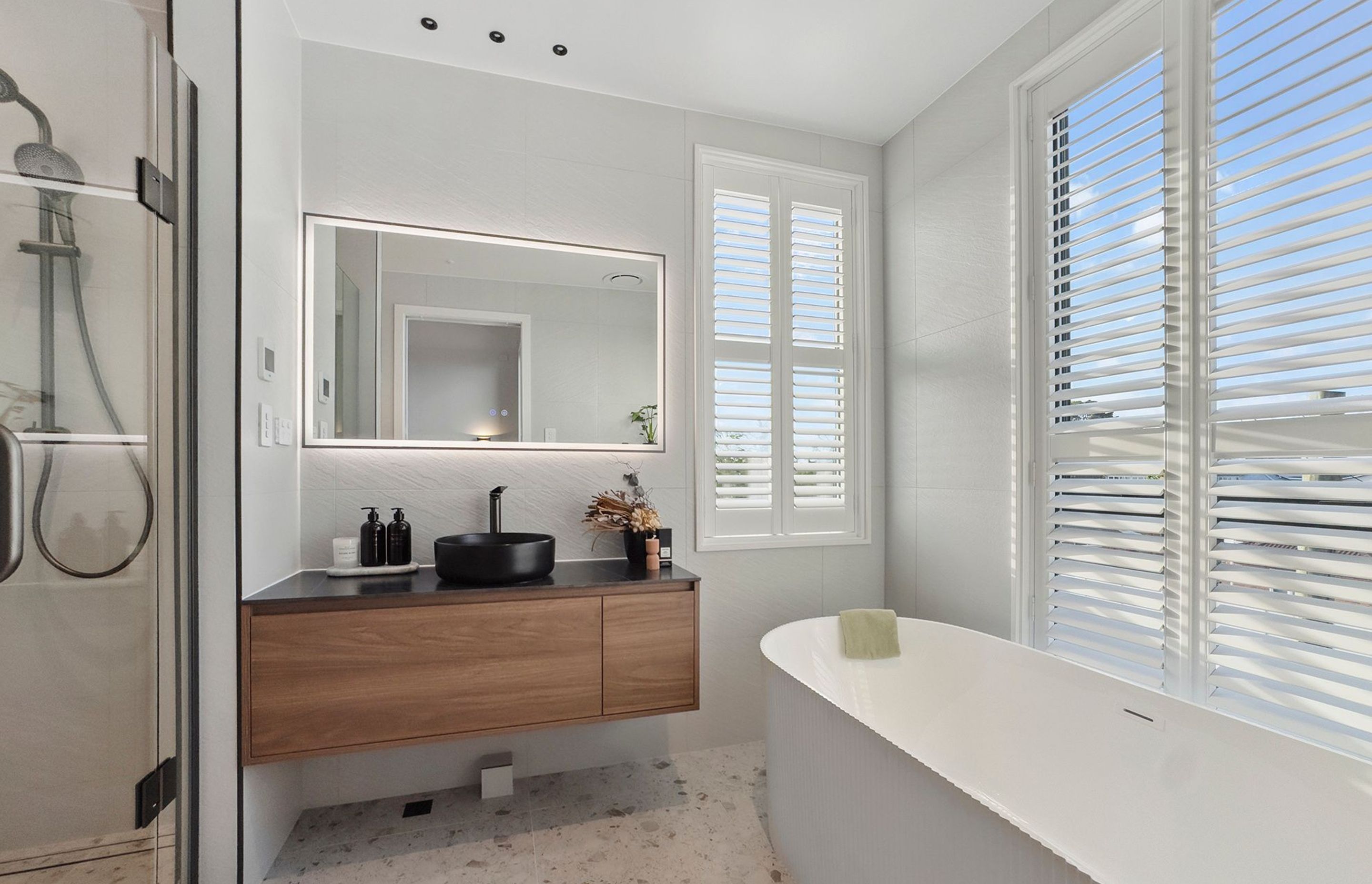 Bathroom-2-v4.jpg
