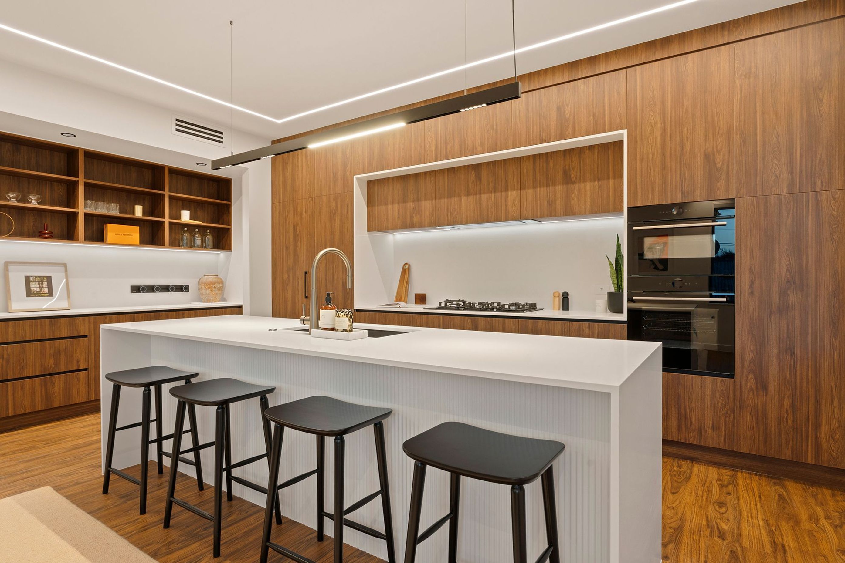 Kitchen-2-v2.jpg