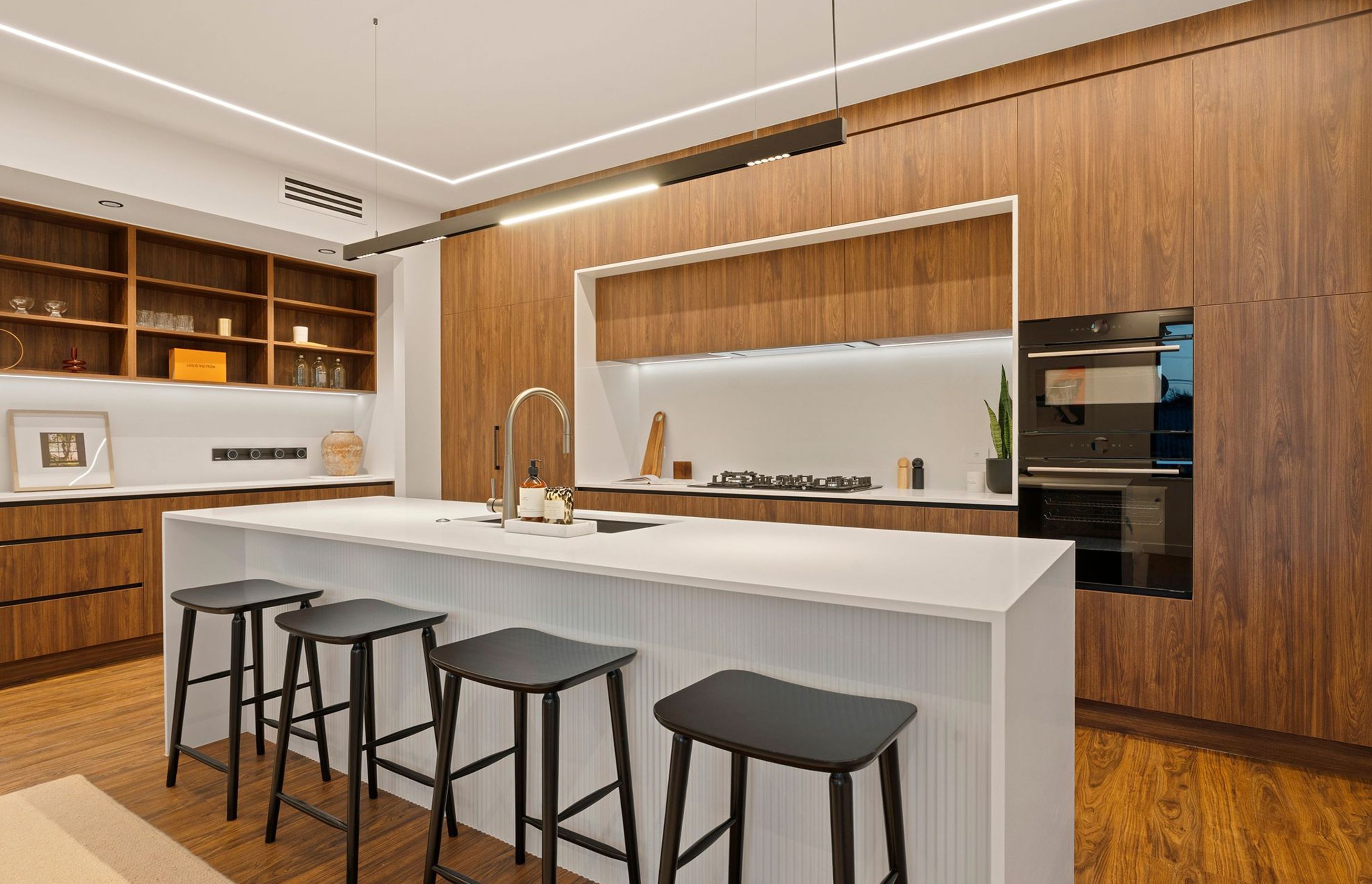 Kitchen-2-v2.jpg