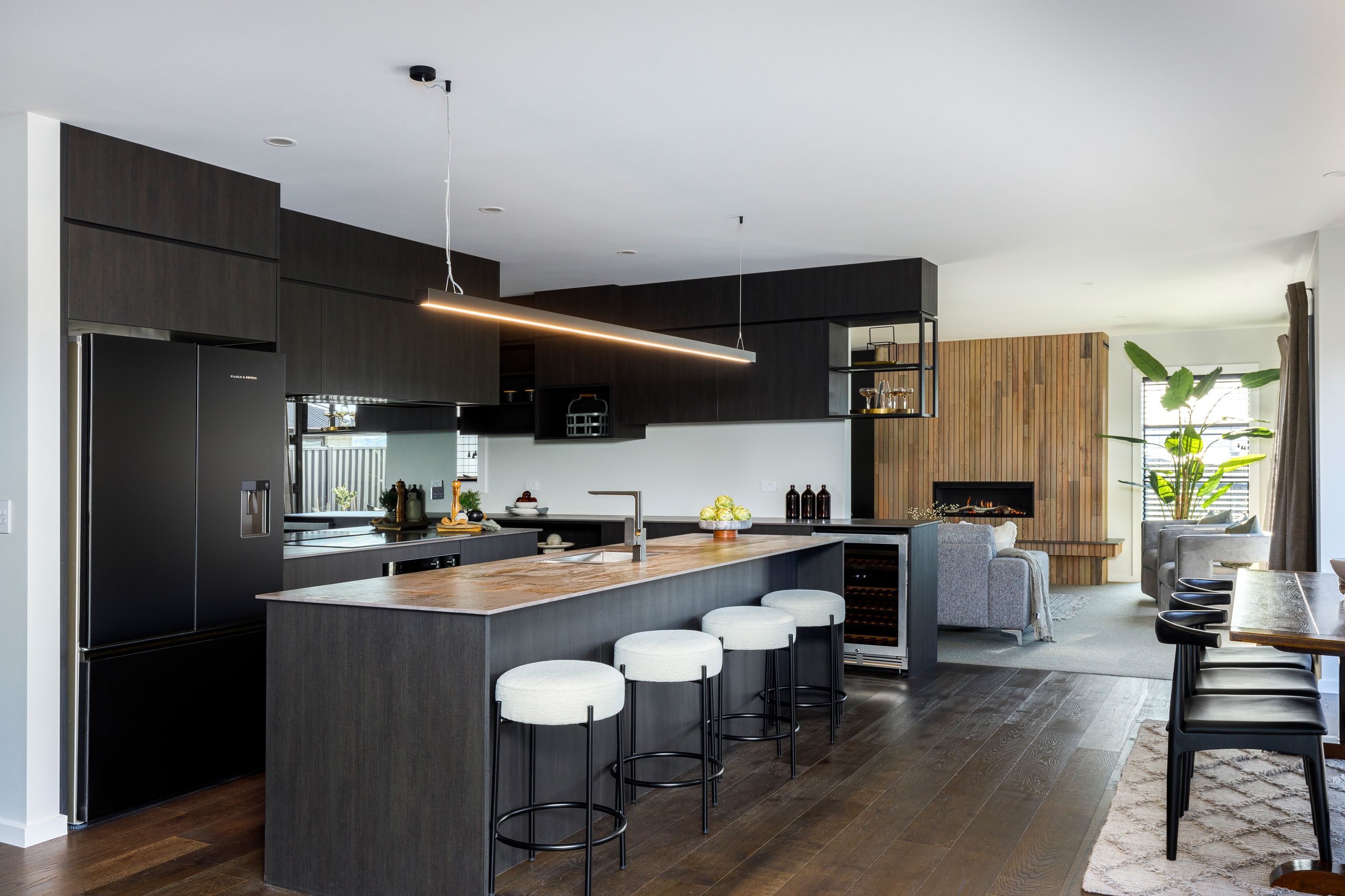 Nga-Roto-Taupo-Highres-44.jpg