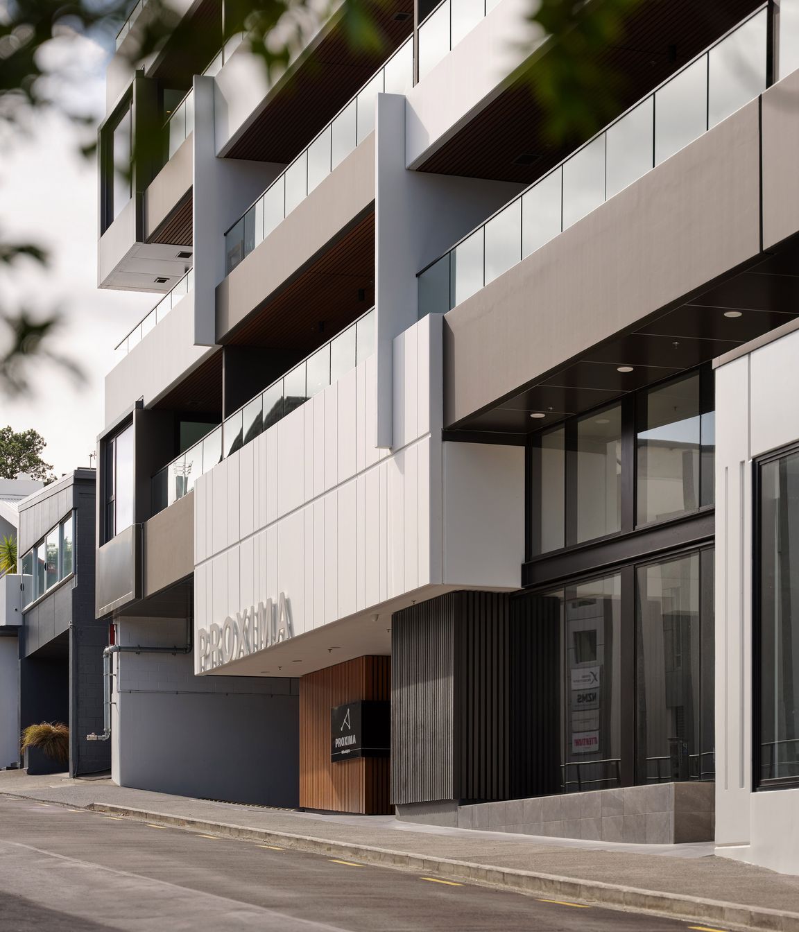 Proxima-ResidencesCat4Image-10.jpg