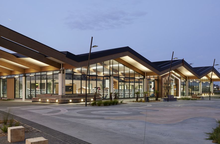 Te Kete Aronui Rototuna Library