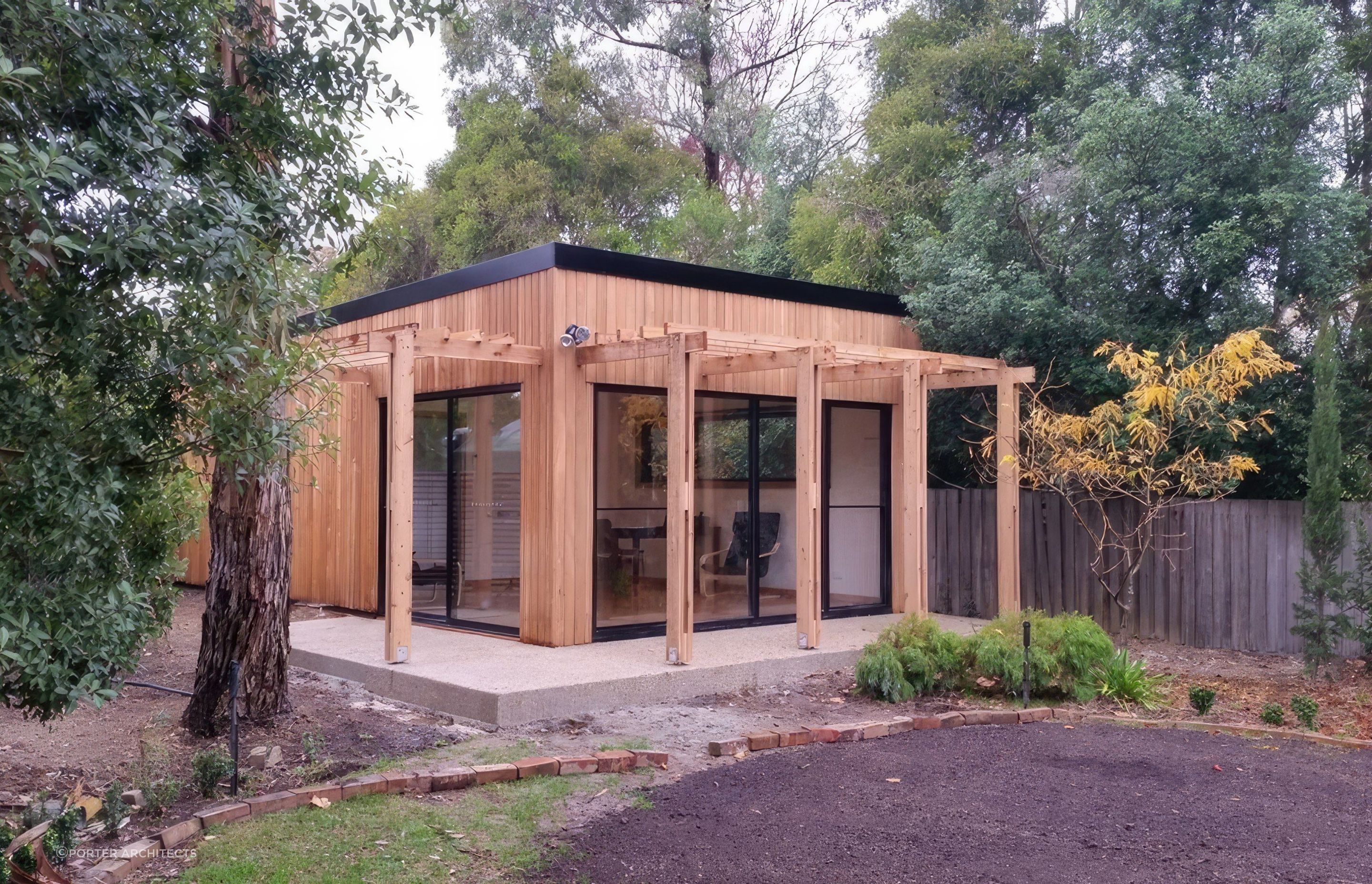 up01-PORTER-ARCHITECTS-STUDIO-01-fix-standard-scale-320x-v4.jpg