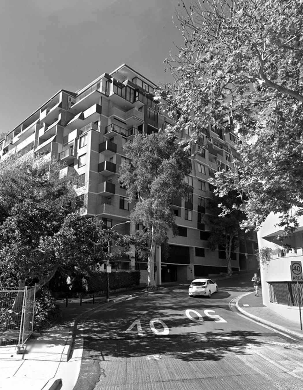 Waratah Apartments