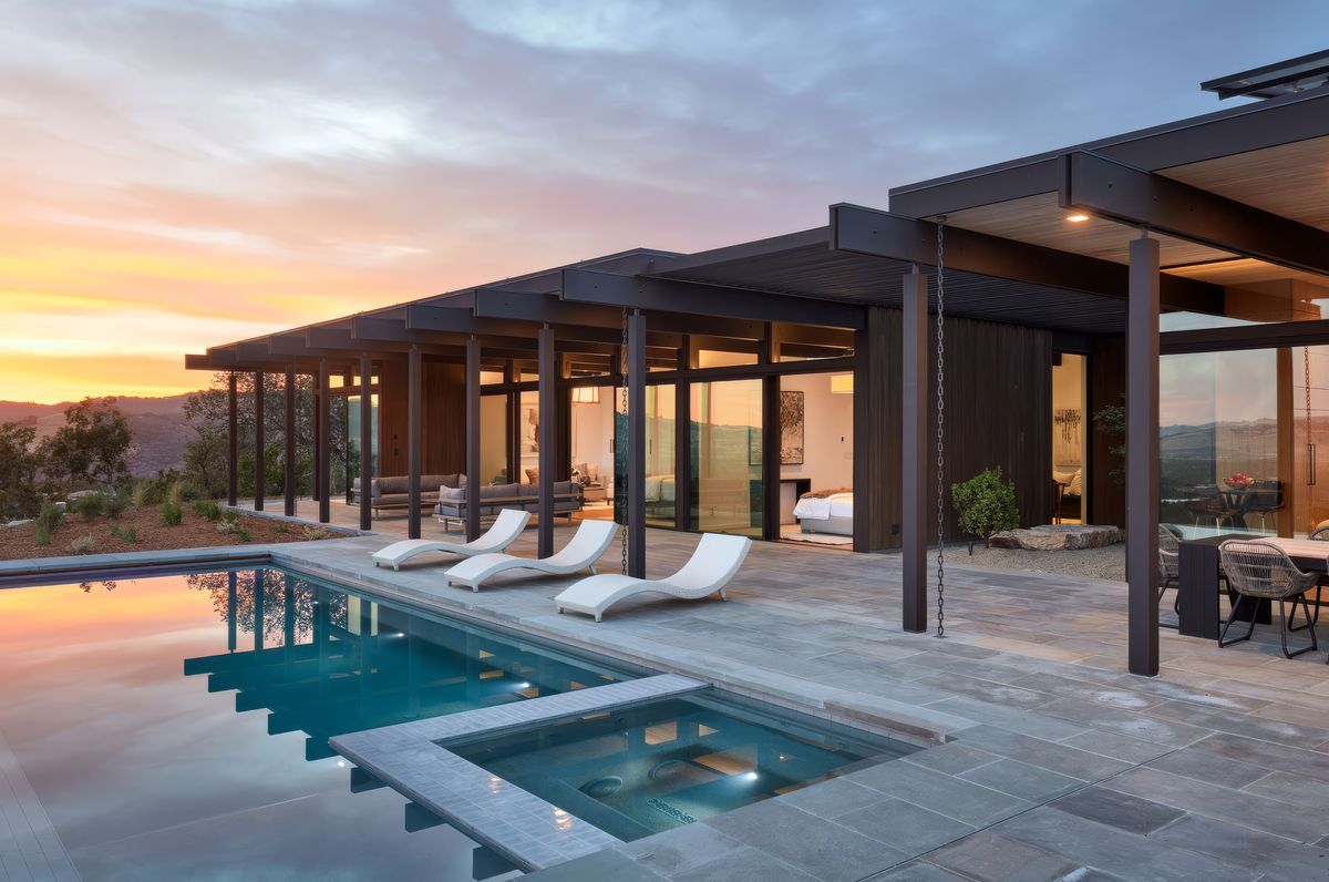 Sonoma Hilltop New Residence